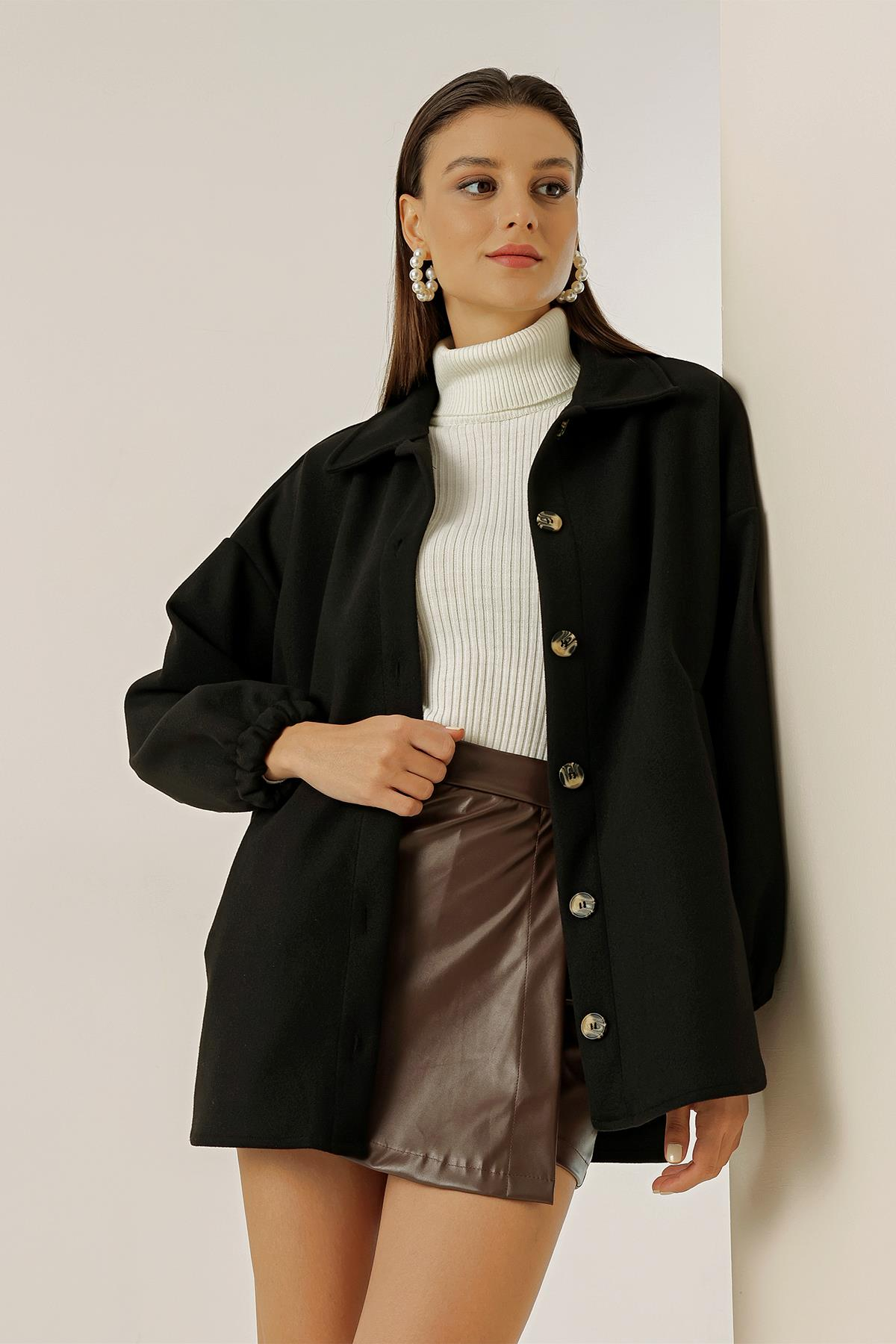 S-23K2060010Elastic-Sleeved Pocketed Front Side Buttoned Cashmere Jacket