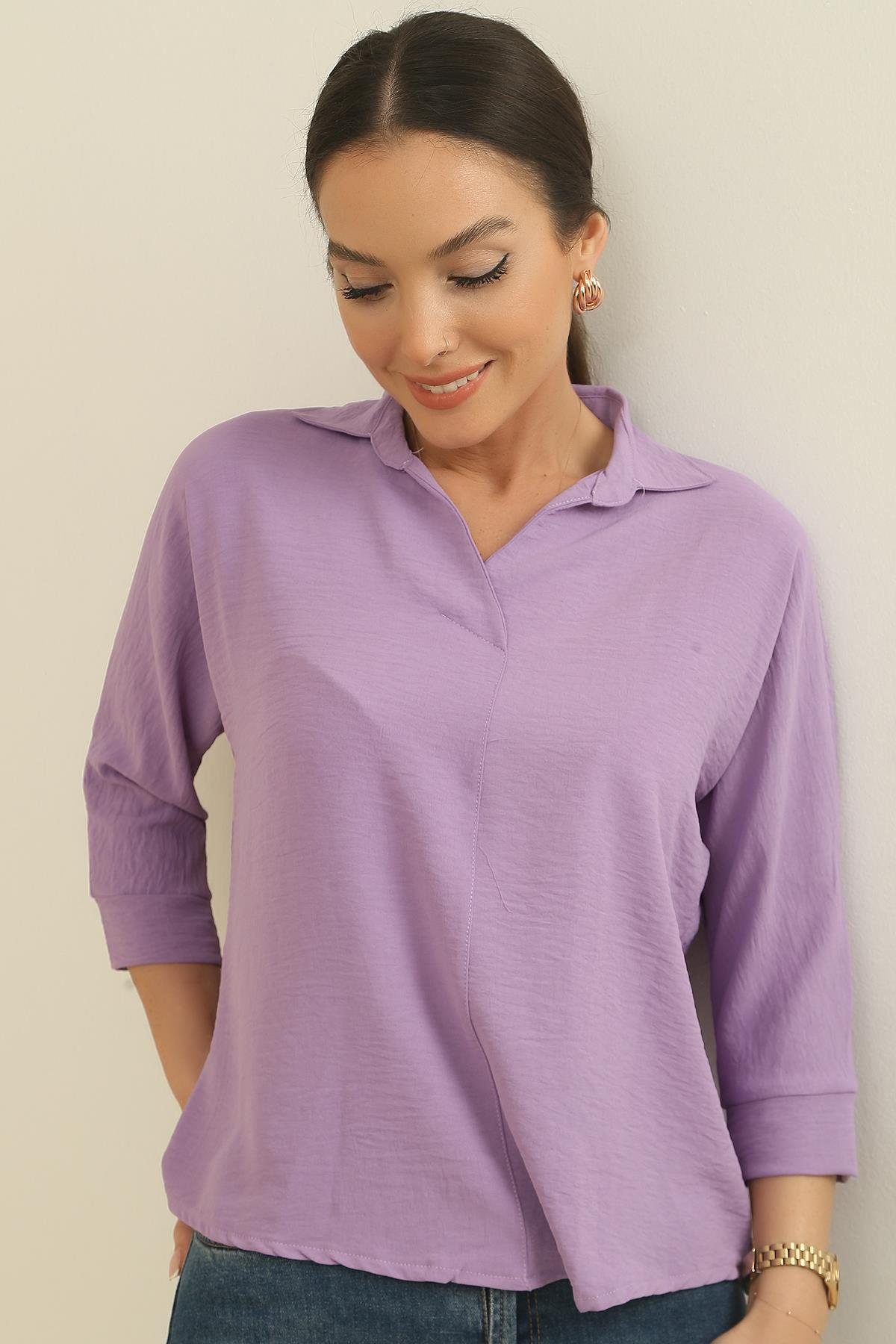 S-23K2220015Polo Collar Batwing Sleeve Blouse Ayrabi
