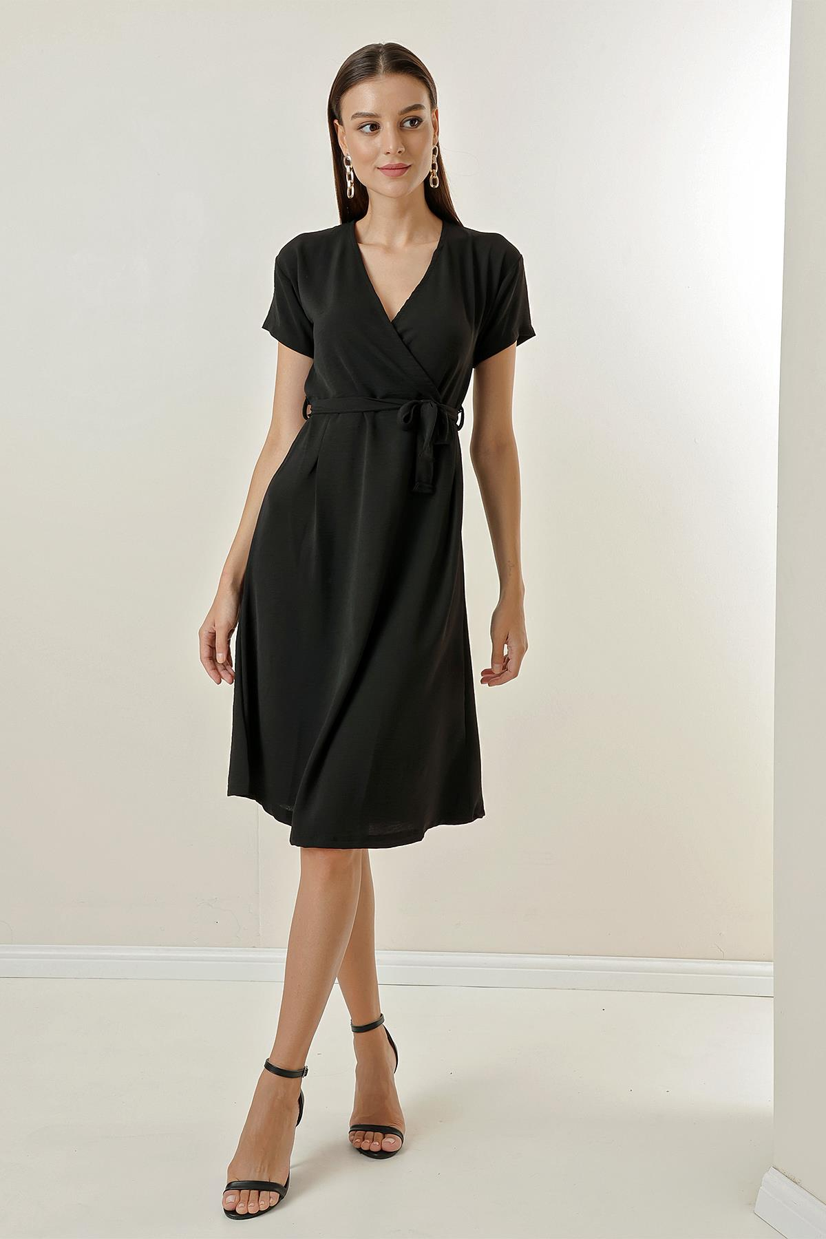 S-23K2220033Crossover Neck Pleated Waist Belted Dress Aerobin