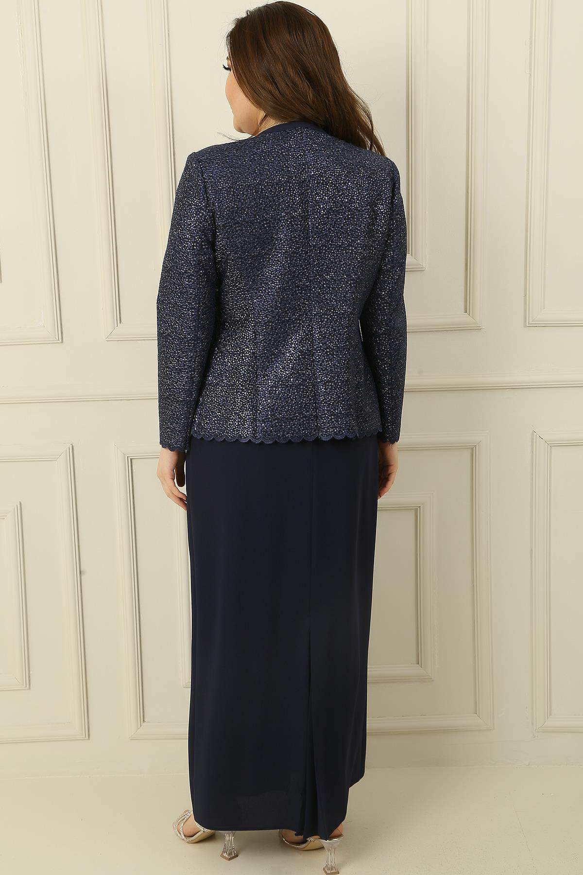 S-23K3070019Yaka Taşlı Astarlı Uzun Krep Elbise Pullu Ceket Büyük Beden 2'li Takım