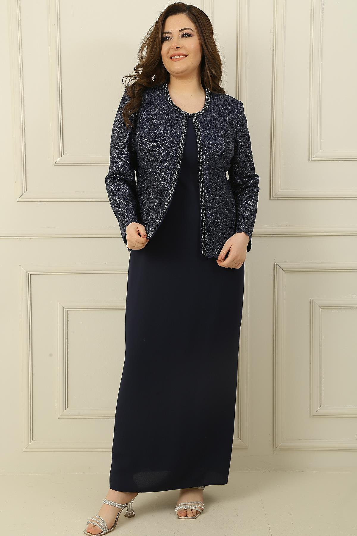 S-23K3070019Yaka Taşlı Astarlı Uzun Krep Elbise Pullu Ceket Büyük Beden 2'li Takım