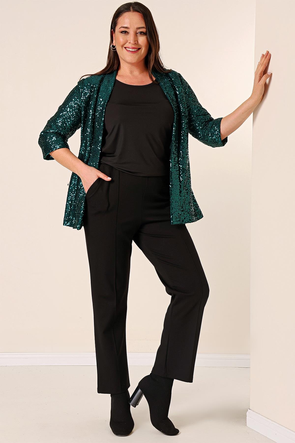 S-23K3970003Beli Lastikli Yandan Cepli En Boy Likra Çımalı Büyük Beden Pantolon