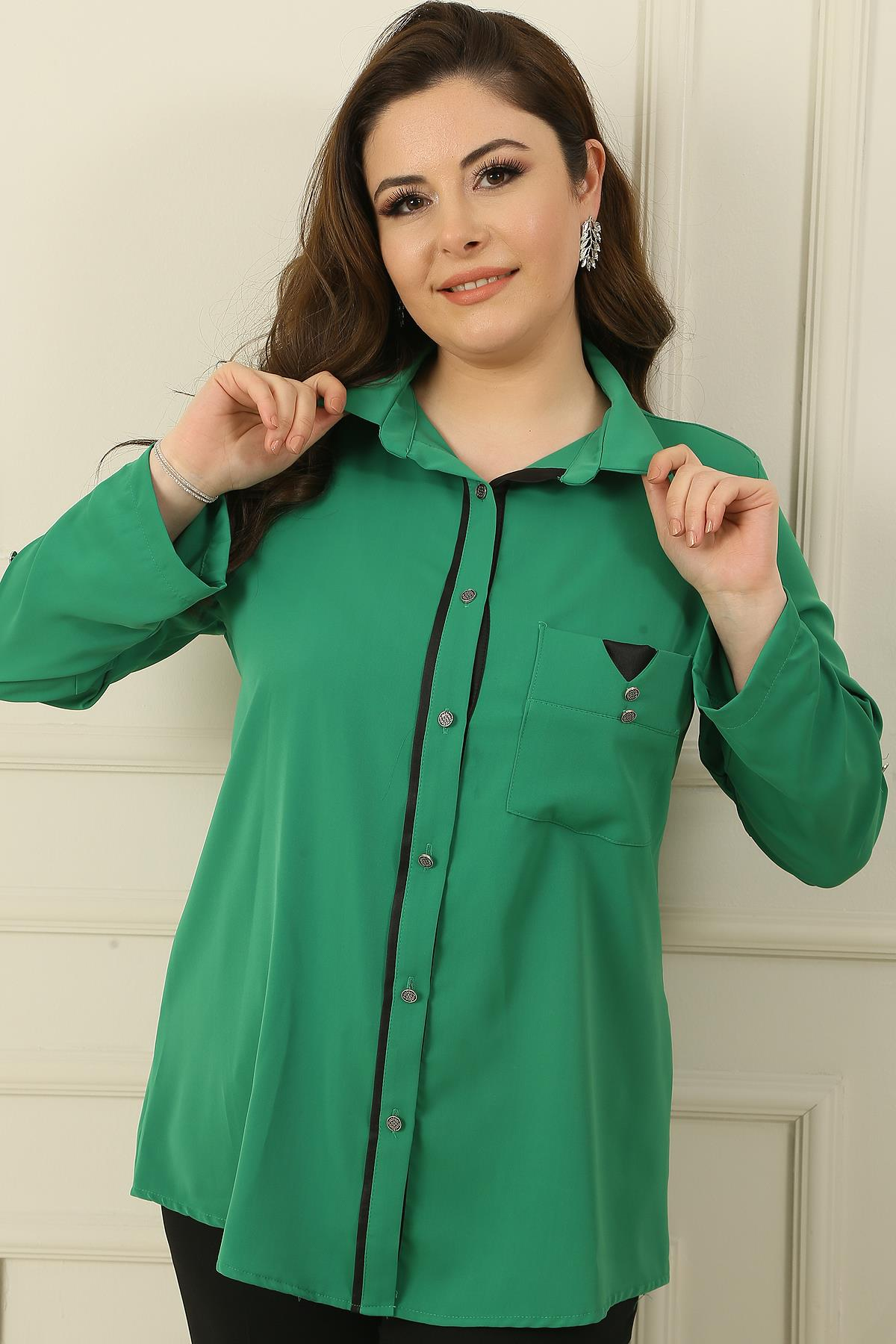 S-23K4040032Leather Sleeve Oversized Shirt With Pocket Detail In The Front With Metal Buttons Truvakar