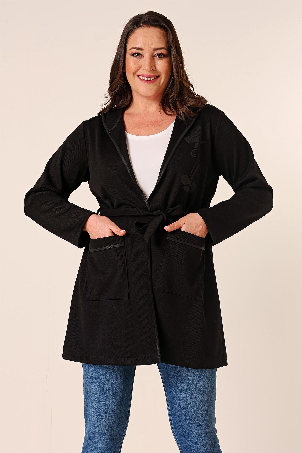 S-23K4040047Sleeveless, Hooded, Bag-Pocketed Belted, Floral Printed Cardigan Plus Size 2-Piece Set