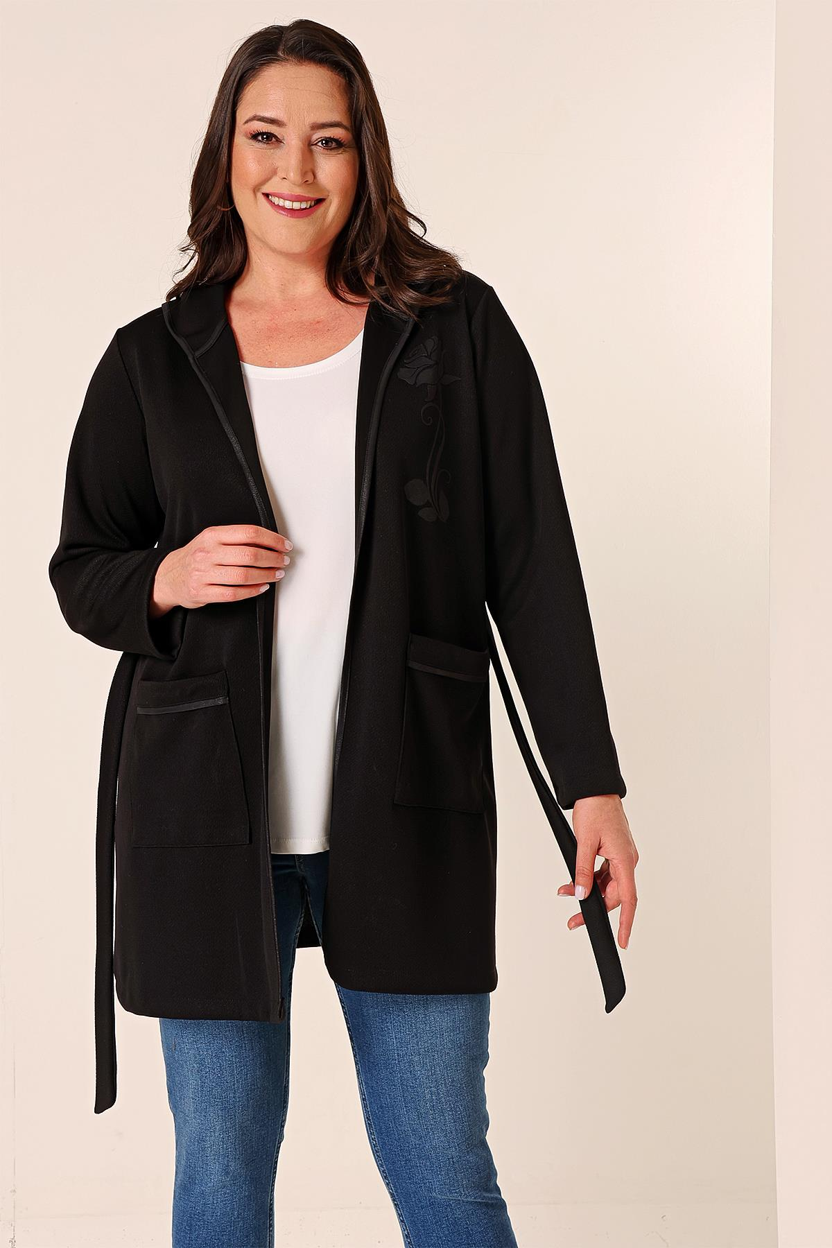 S-23K4040047Sleeveless, Hooded, Bag-Pocketed Belted, Floral Printed Cardigan Plus Size 2-Piece Set