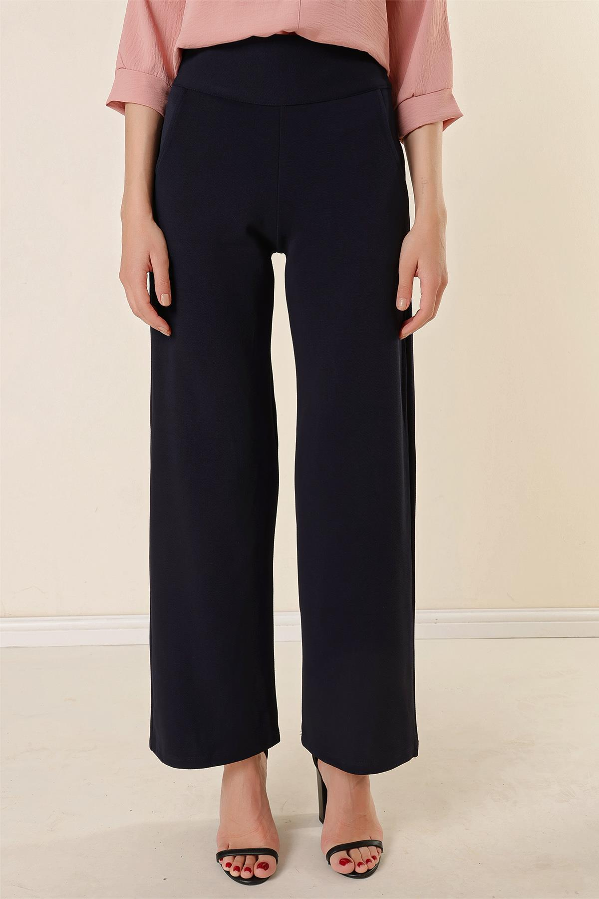 S-23K4130003Beli Korsajlı Cepli Örme Krep Palazzo Pantolon