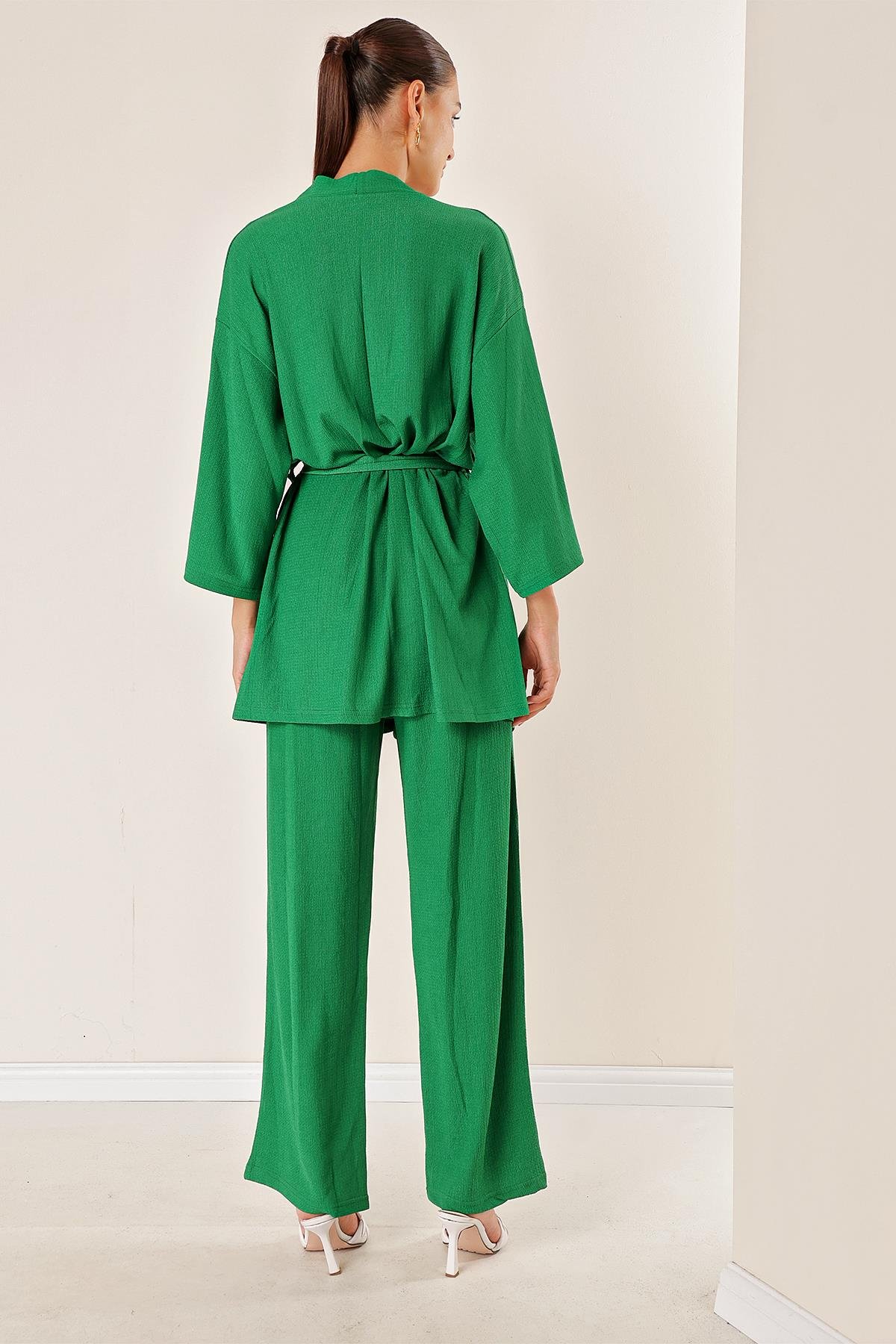 S-23K4130009Pocketed Pants Bloomer Set with Kimono in green