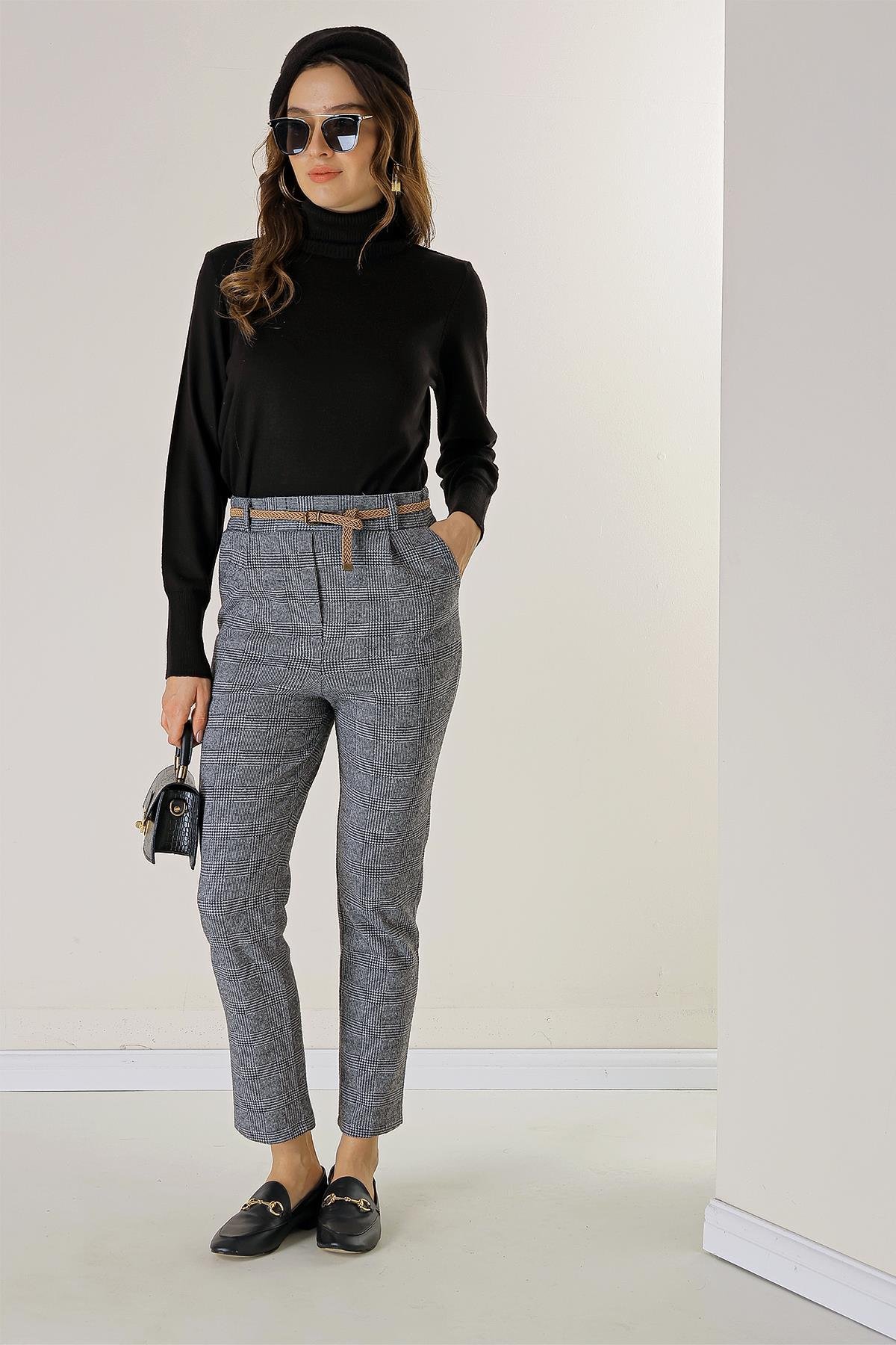 S-23K4140051Bel Lastikli Kemerli Yandan Cepli Ekose Dar Paça Pantolon