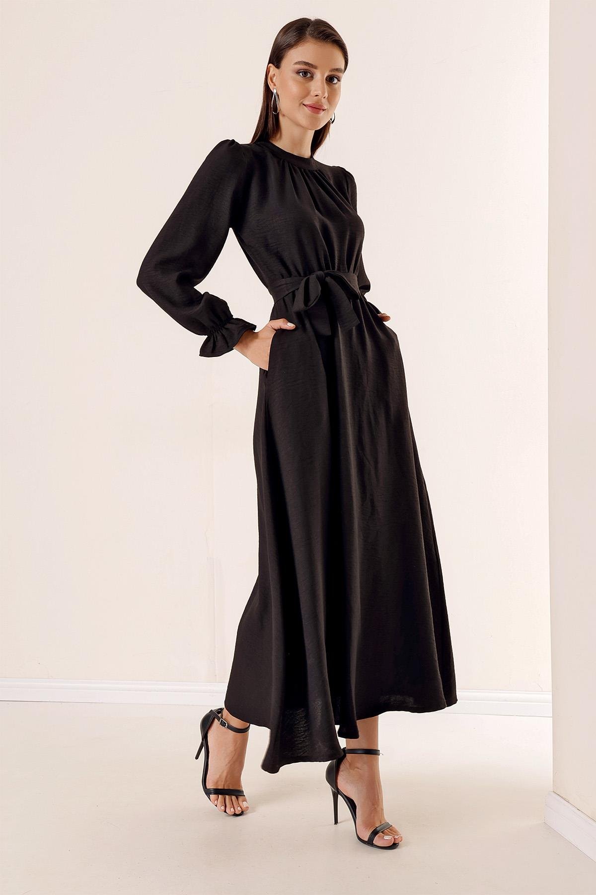 S-23K4160002Long dress with belted waist and side pockets linen Effect