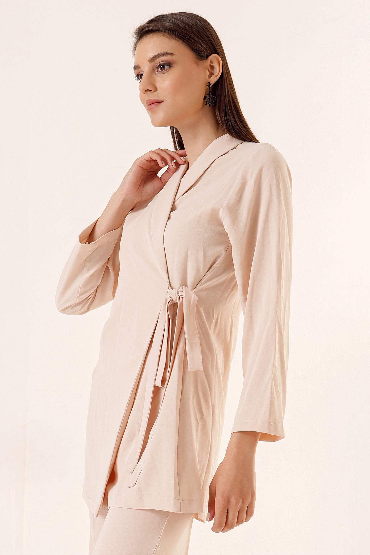 S-23K4160004Crepe Crossover Jacket Belted Collar