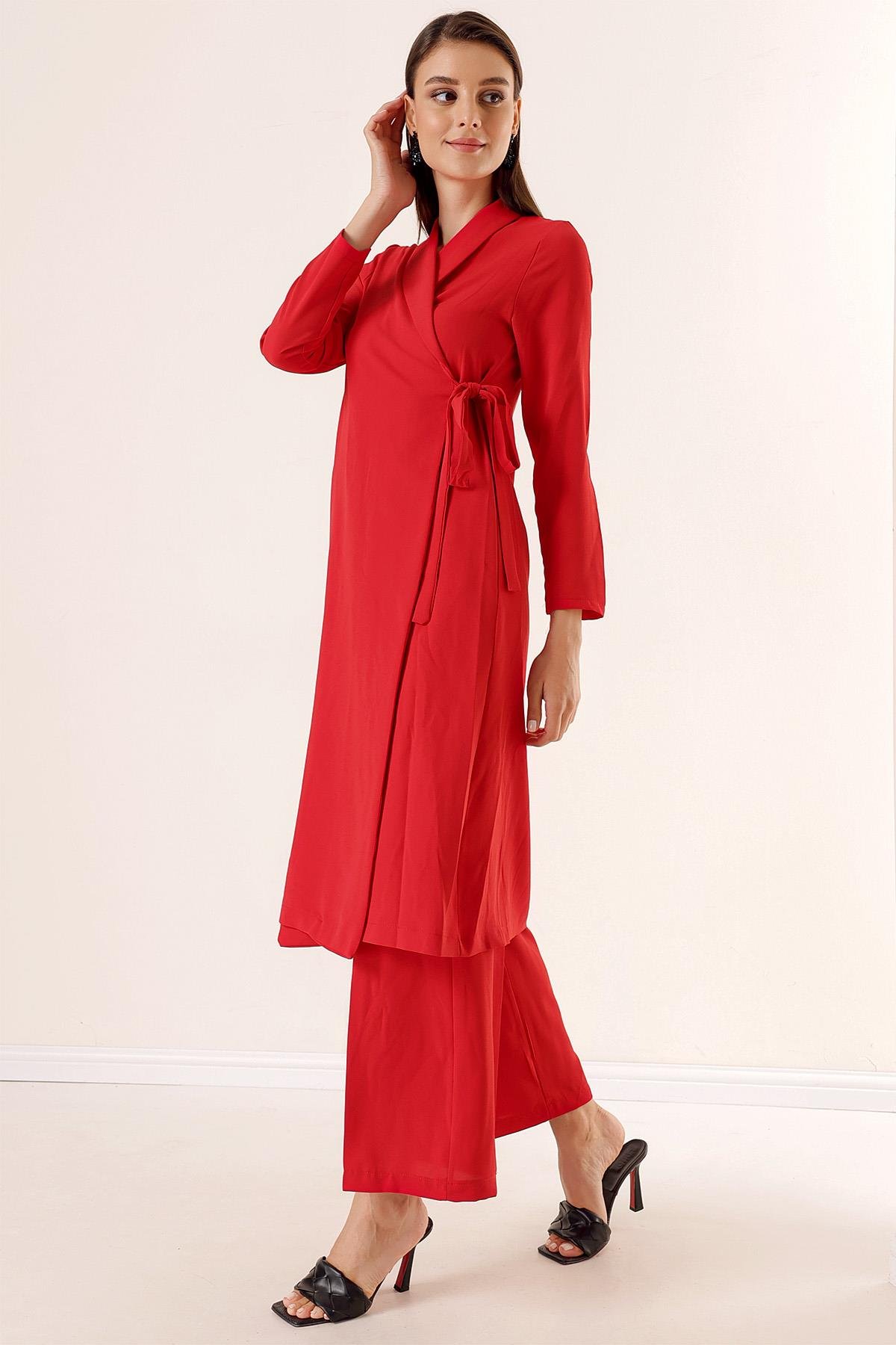 S-23K4160005Long Crepe Crossover Jacket Belted Collar