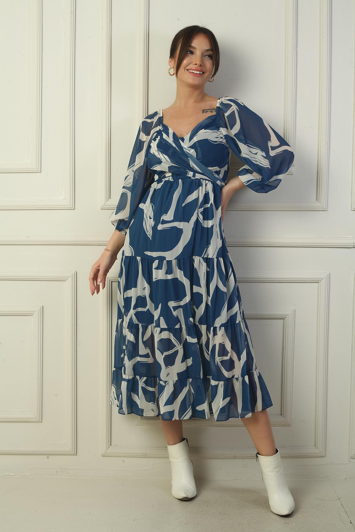 S-24K0840006Madonna Lined Collar Cross-Tie Abstract Pattern Double-Breasted Chiffon Dress