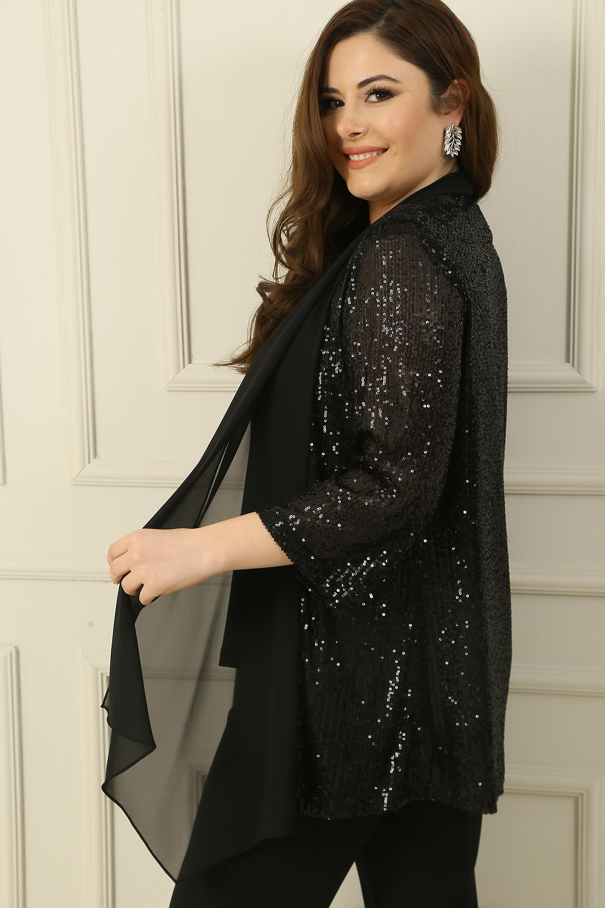 S-24K0910001Kadın İçi Kolsuz Bluz Şal Yaka Şifon Detaylı Pulpayet Ceket Büyük Beden  2 'li Takım