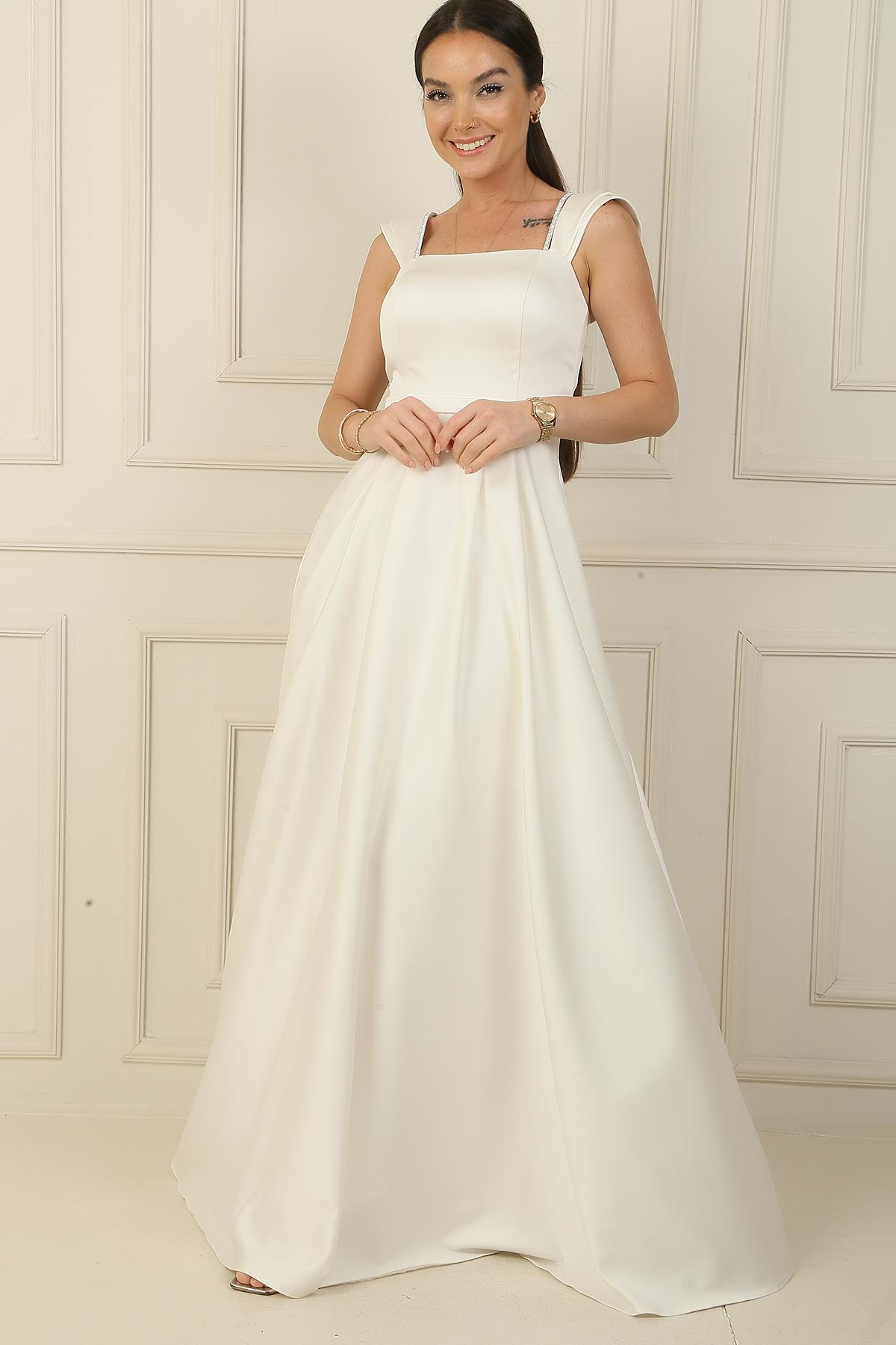 S-24K1210001Detailed Stone Pendant, Buy Long Dress Square Collar Lined