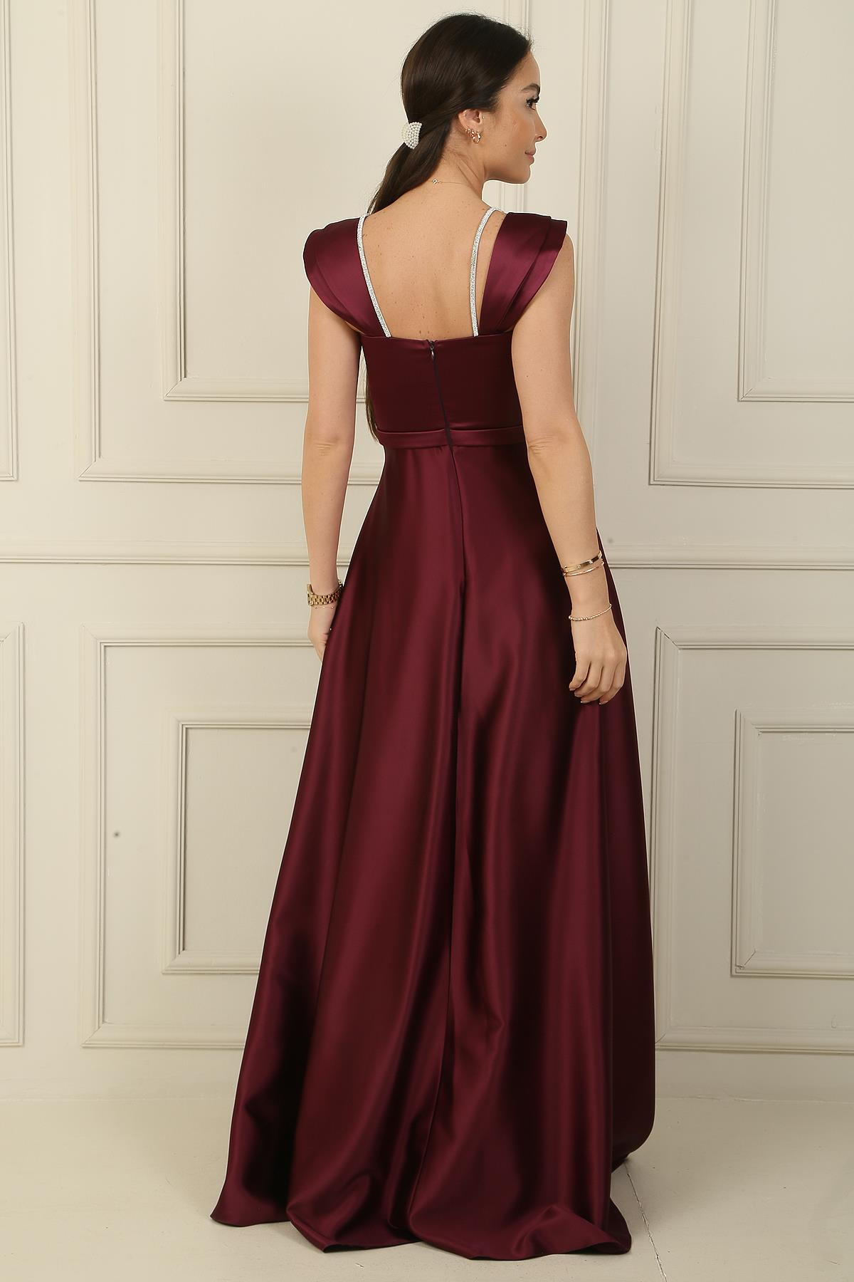 S-24K1210001Detailed Stone Pendant, Buy Long Dress Square Collar Lined