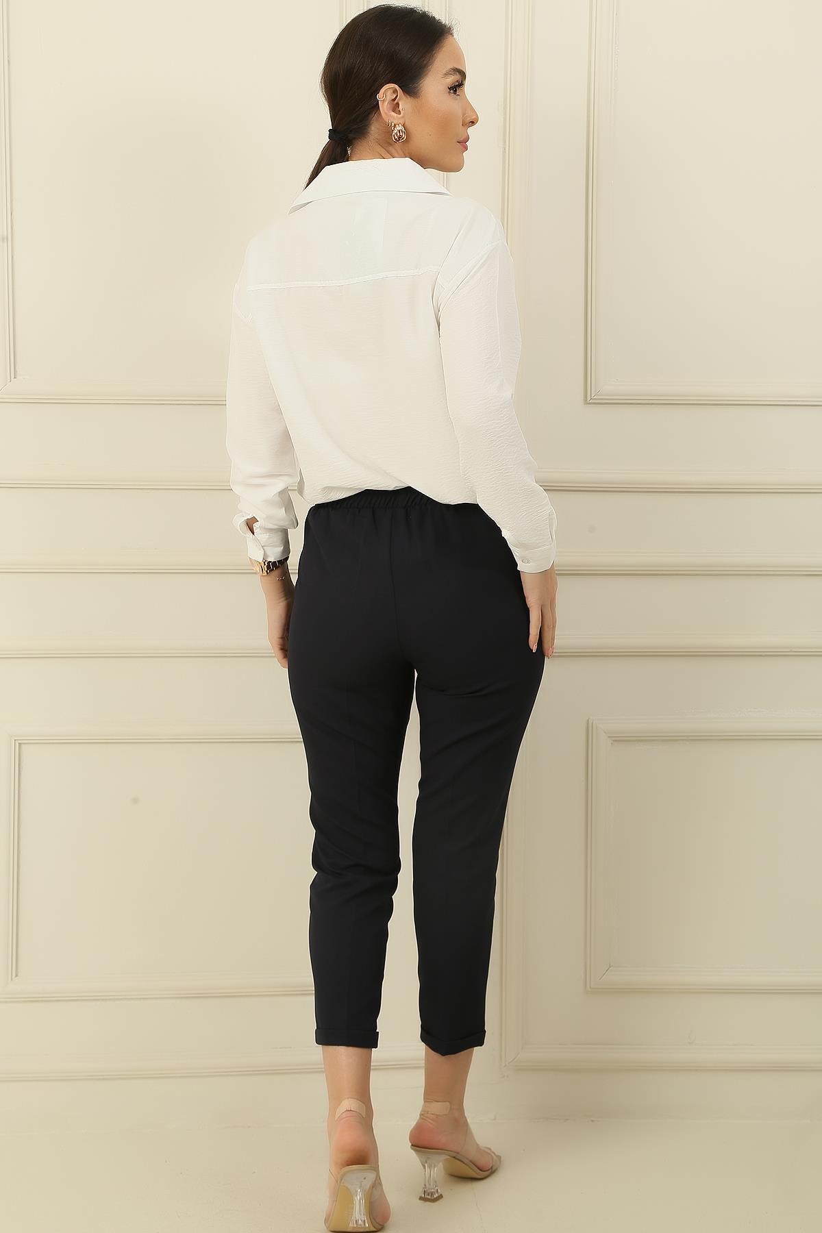 S-24K3970002Beli Lastikli Önü Cepli Tek Pile Dar Paça Geniş Beden Aralıklı Pantolon