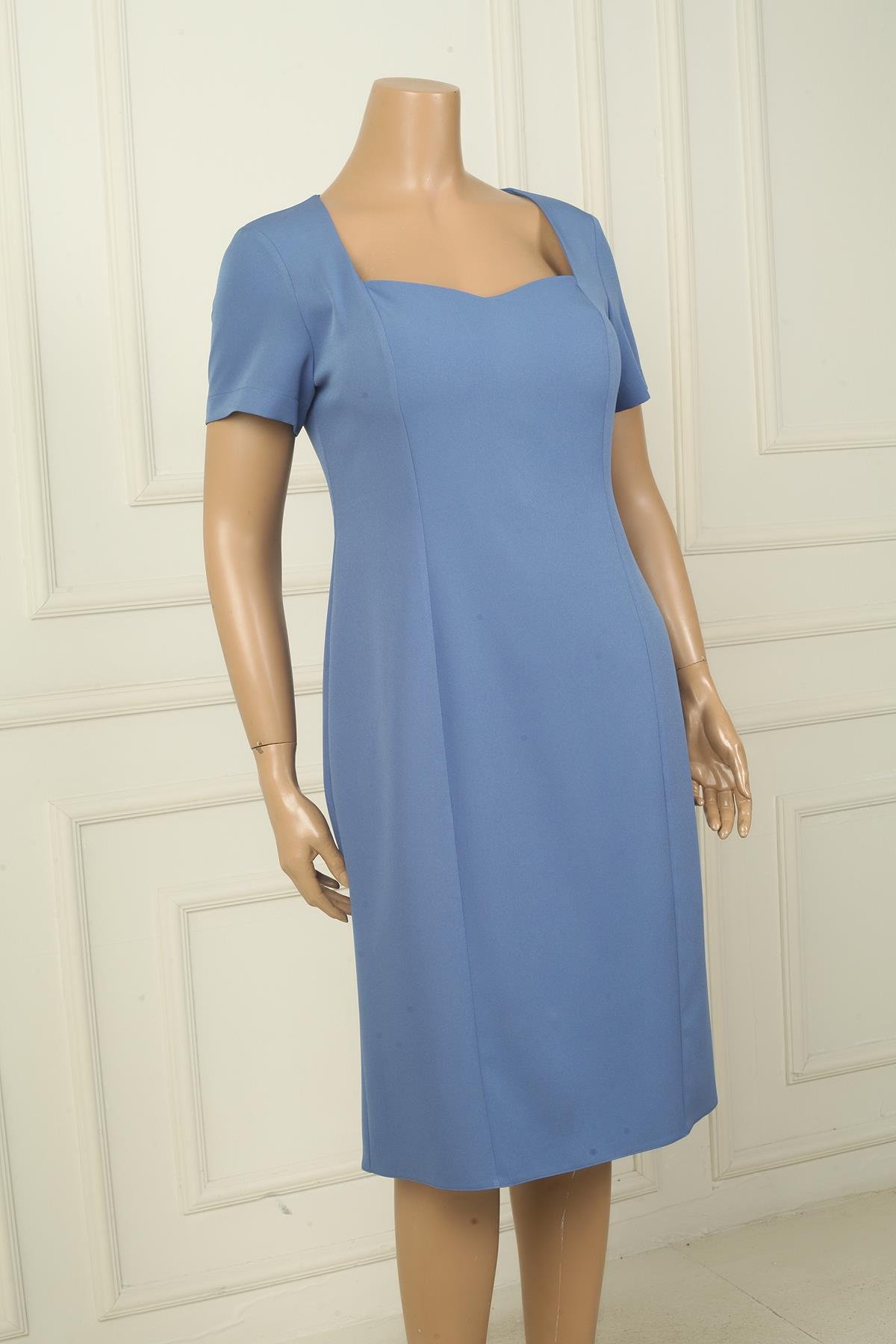 S-24Y0130010Kadın Yarım Kollu Astarlı Büyük Beden Krep Elbise