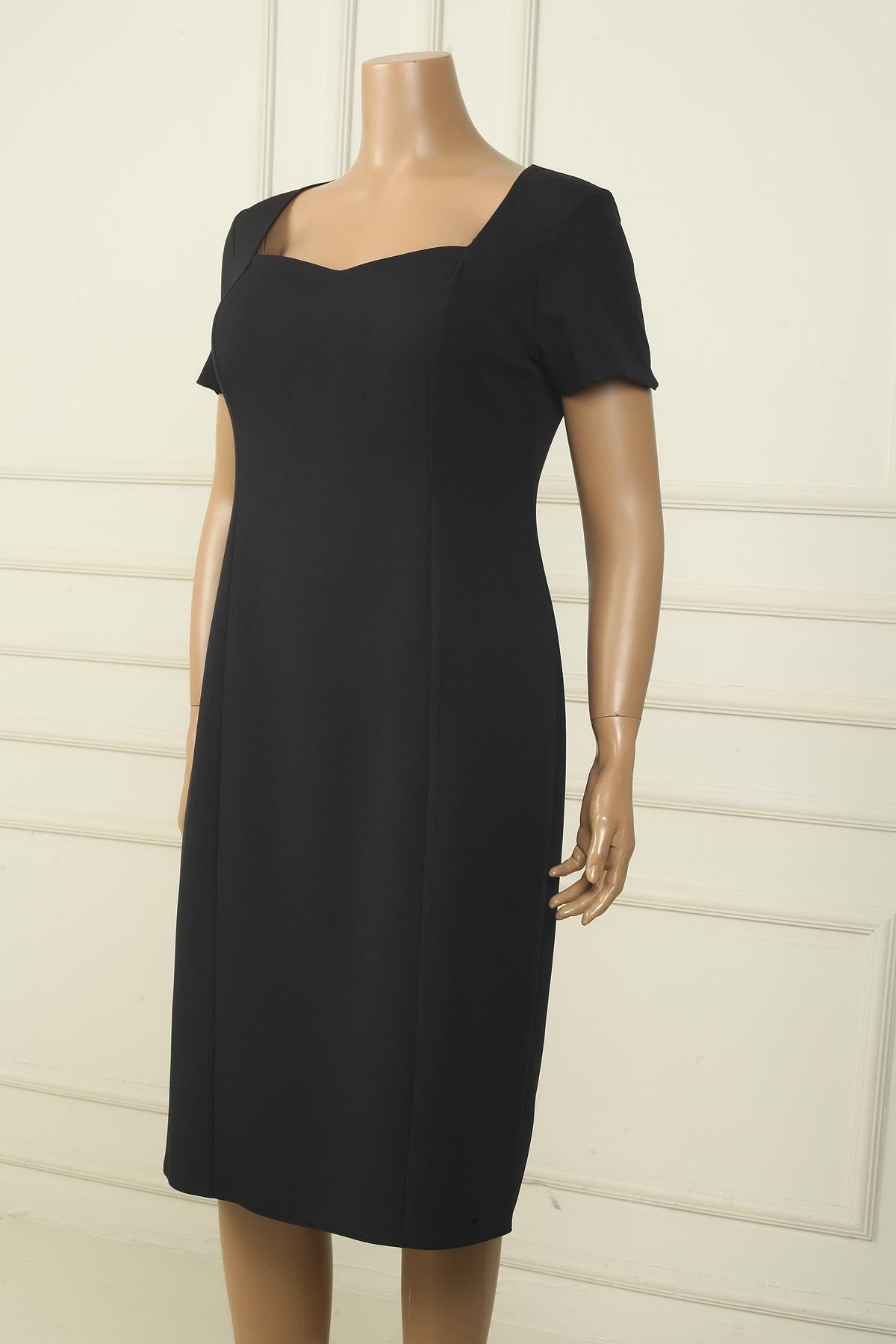 S-24Y0130010Kadın Yarım Kollu Astarlı Büyük Beden Krep Elbise