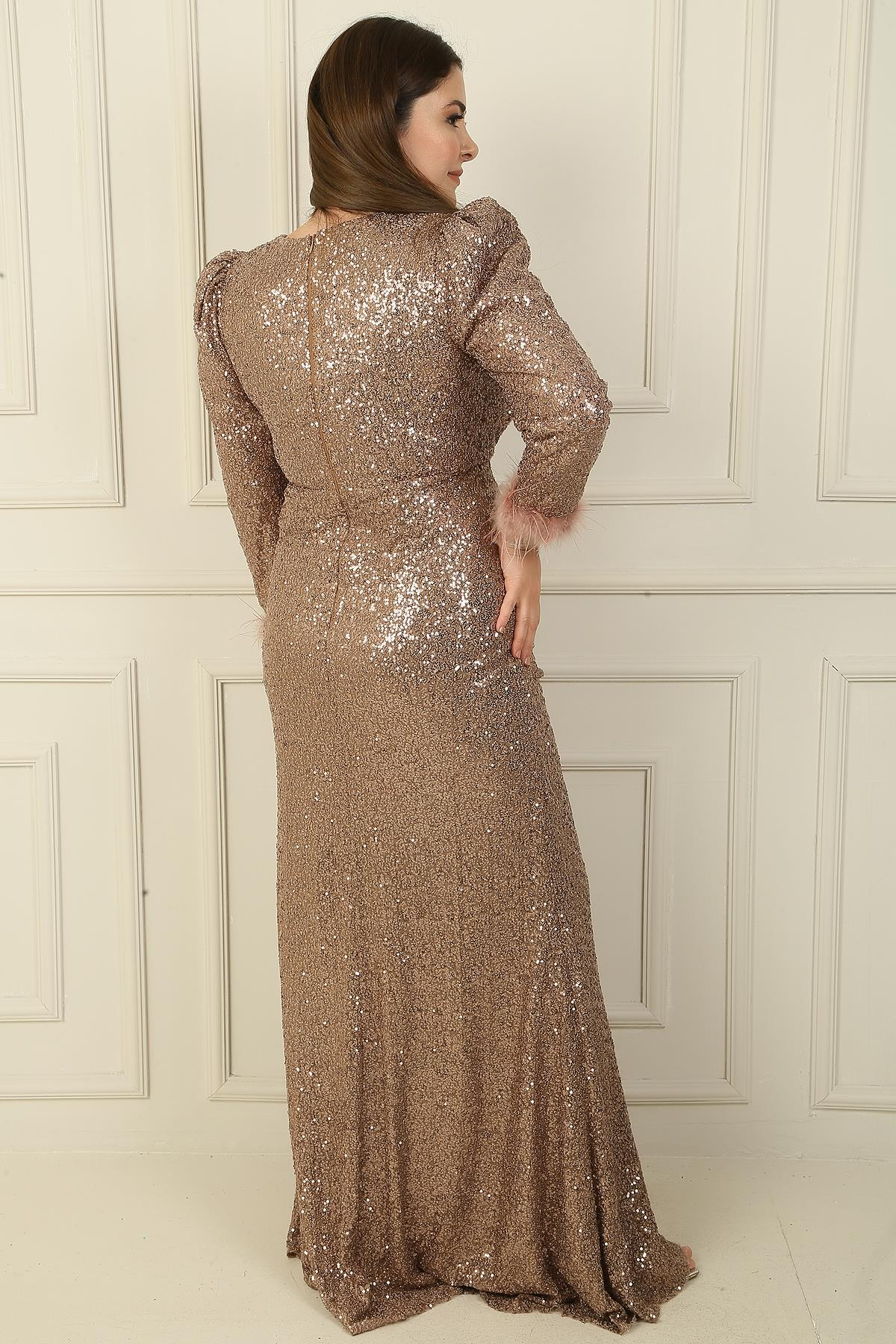 S-24Y0230010Önü Büzgülü V Yaka Kol Uçları Tüylü B.Beden Elbise