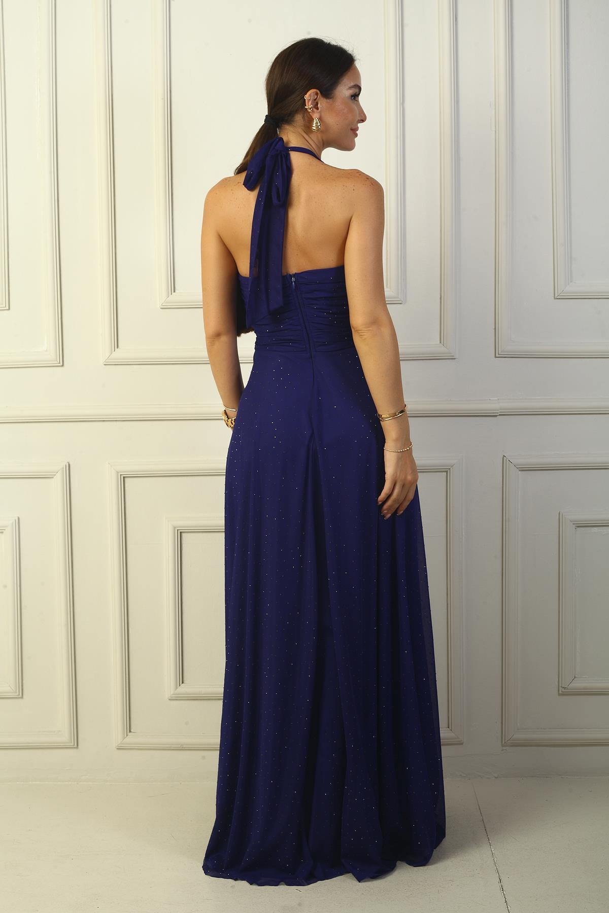 S-24Y0230037Boyundan Bağlamalı Taş Yapıştırmalı Astarlı Uzun Tül Elbise