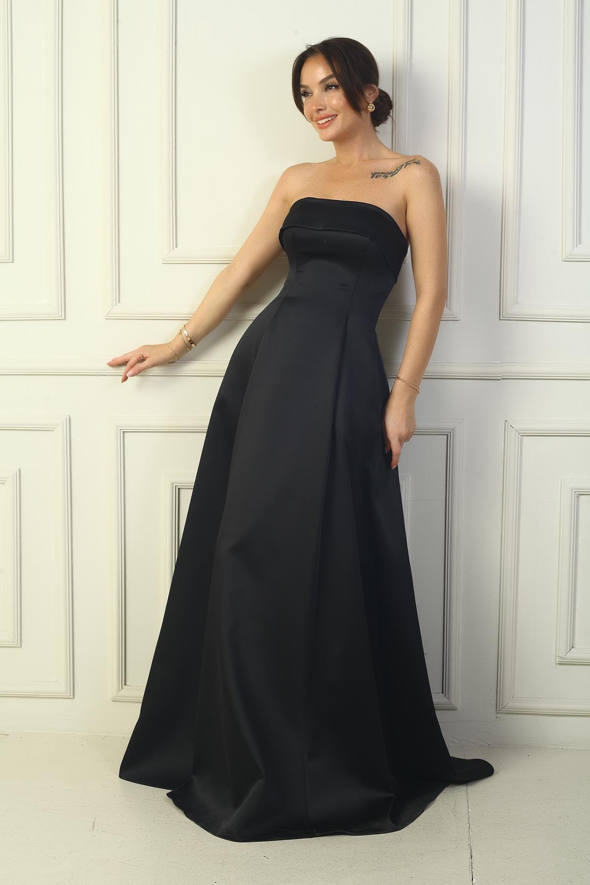 S-24Y0230046Kadın Straplez Astarlı Cepli Uzun Saten Abiye Elbise