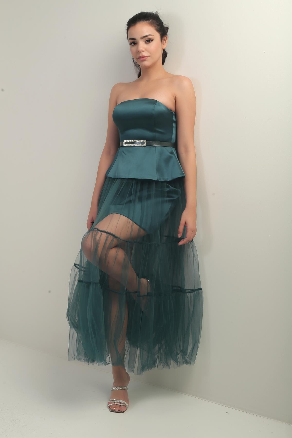 S-24Y0230049Kadın Straplez Eteği Tül Üstü Saten Astarlı Kemerli Elbise