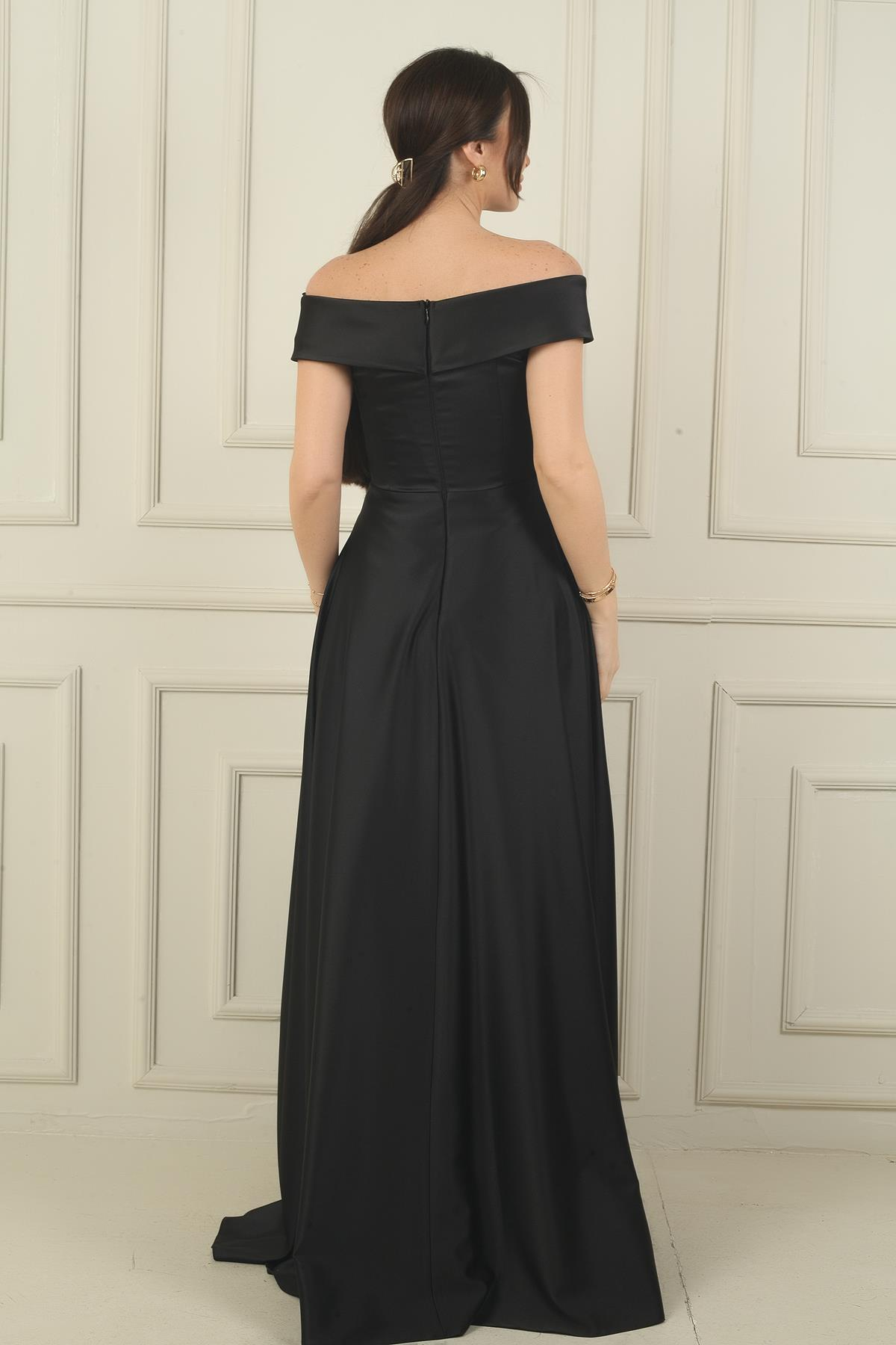 S-24Y0230052Kadın Madonna Yaka Önü Büzgülü Astarlı Pelerinli Saten Uzun Elbise