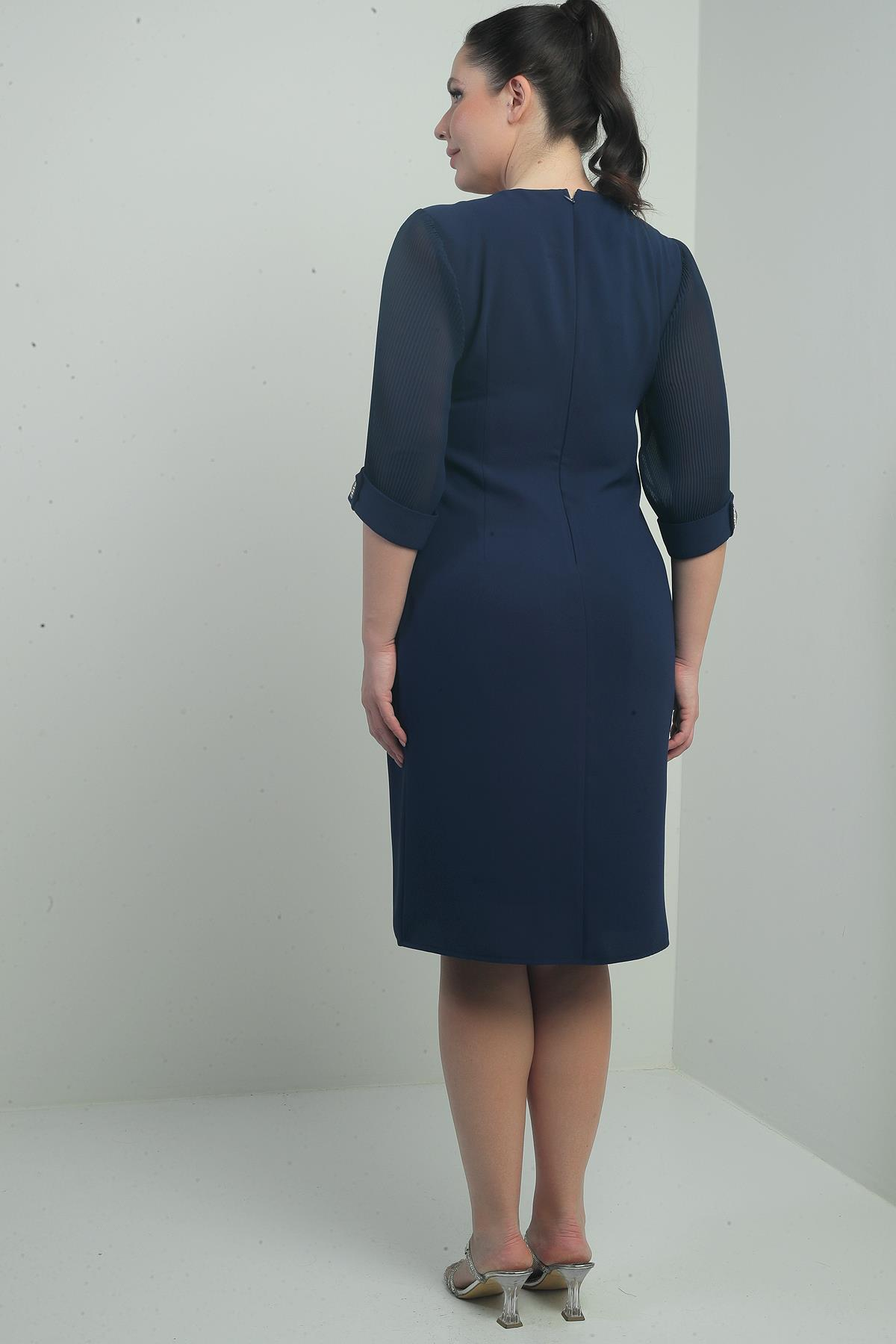 S-24Y0230056Kadın Kolları Şifon Piliseli Astarlı Büyük Beden Elbise