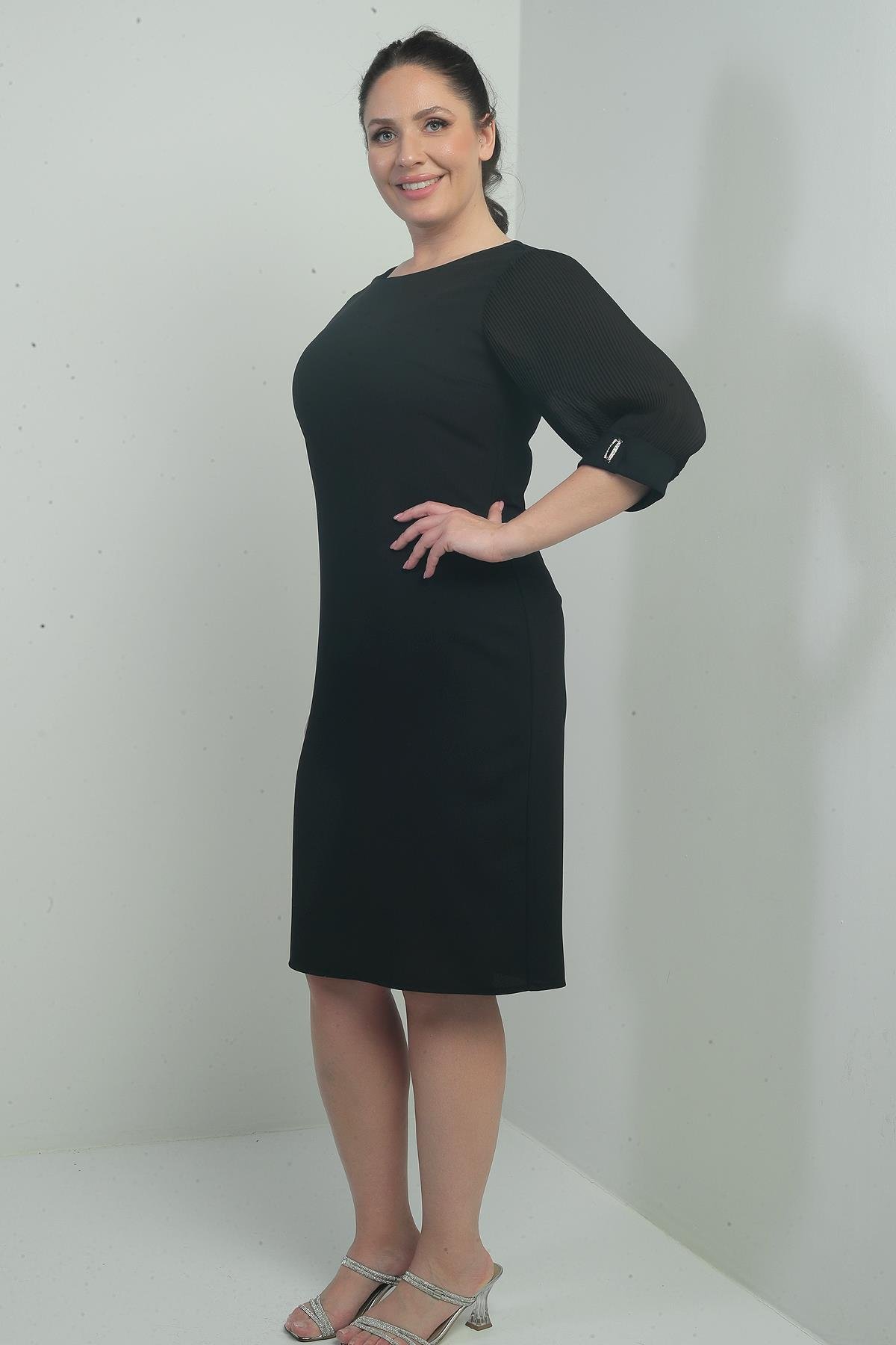 S-24Y0230056Kadın Kolları Şifon Piliseli Astarlı Büyük Beden Elbise