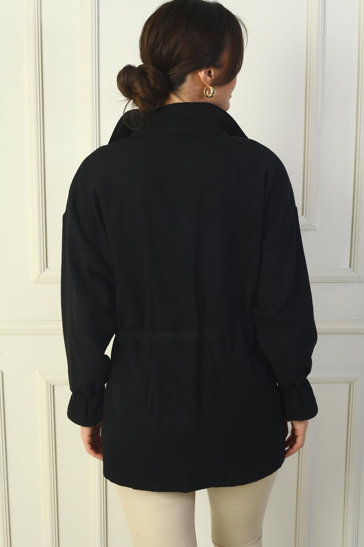 S-24Y0250002Kadın Önü Fermuarlı Bel Ve Kol Uçları Büzgülü Çift Cepli Kaşe Mont