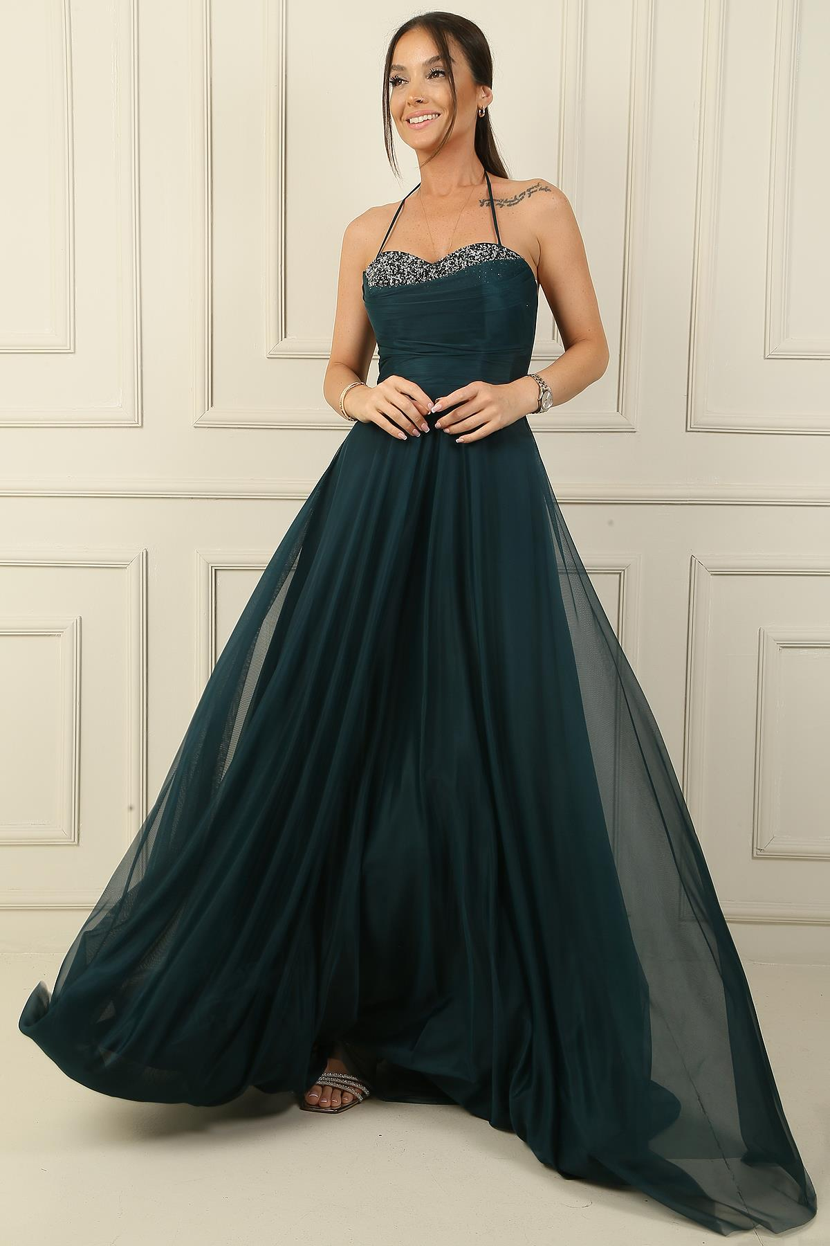 S-24Y0490001Önü Drapeli Taş Detaylı Astarlı Uzun Tül Abiye Elbise