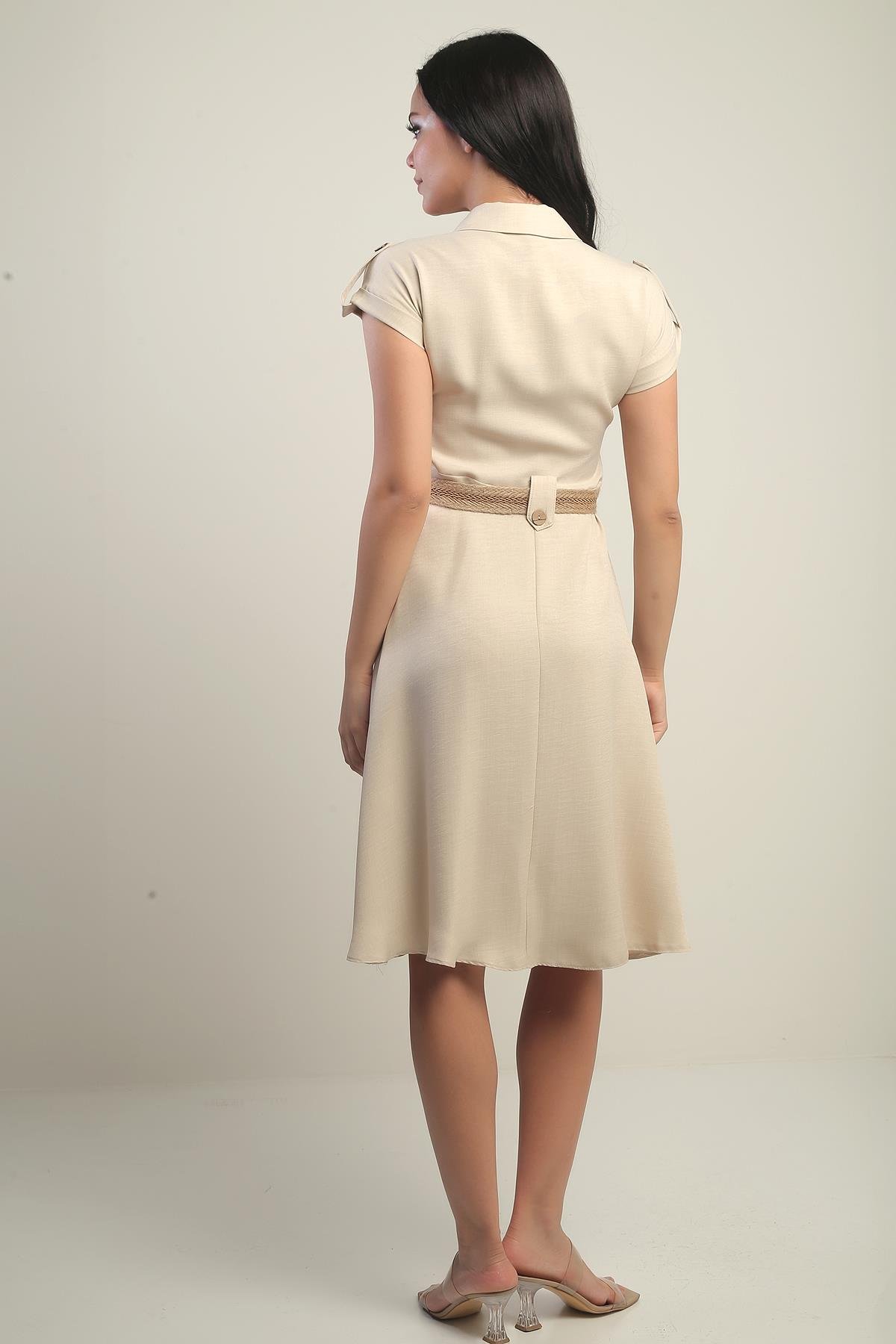 S-24Y0840004Kadın Yakalı Düşük Omuz Çift Cepli Kemerli Keten Efektli Elbise