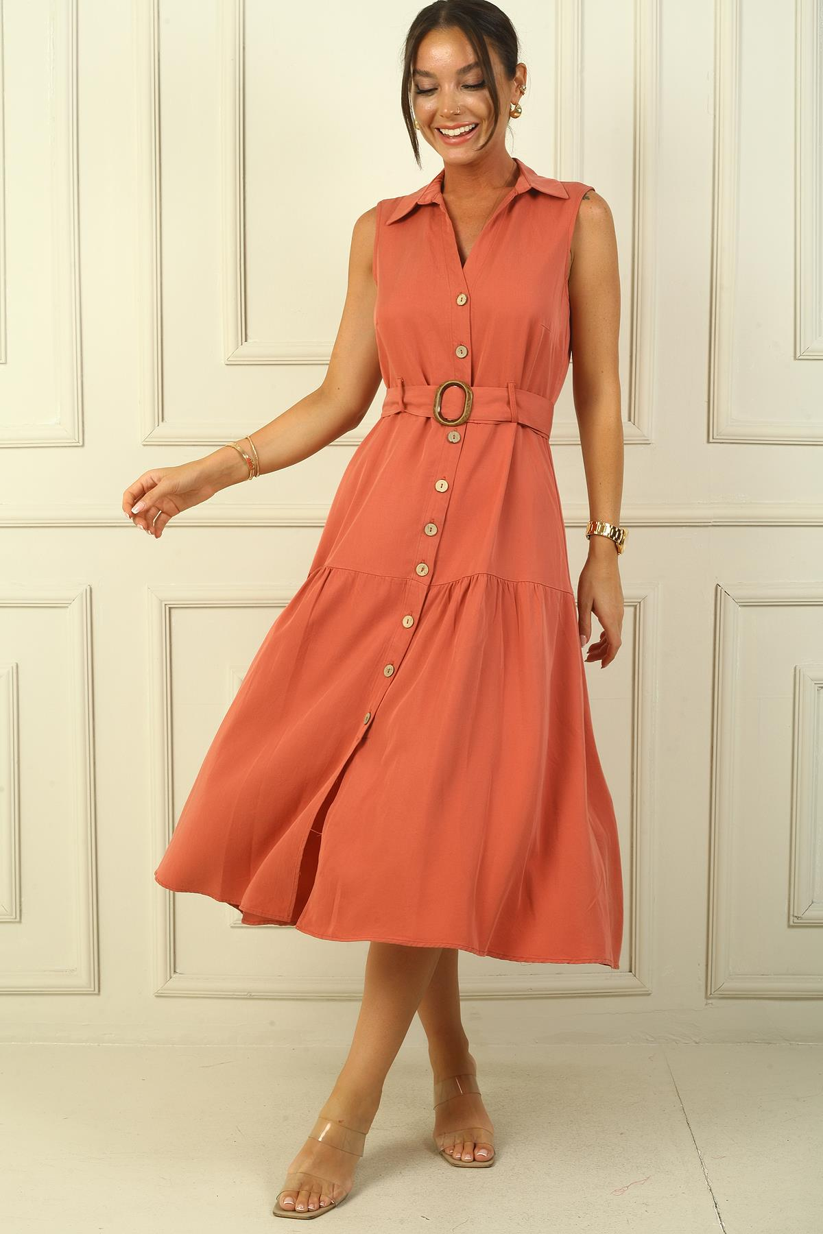 S-24Y0840045Önü Düğmeli Beli Kuşaklı Uzun Elbise