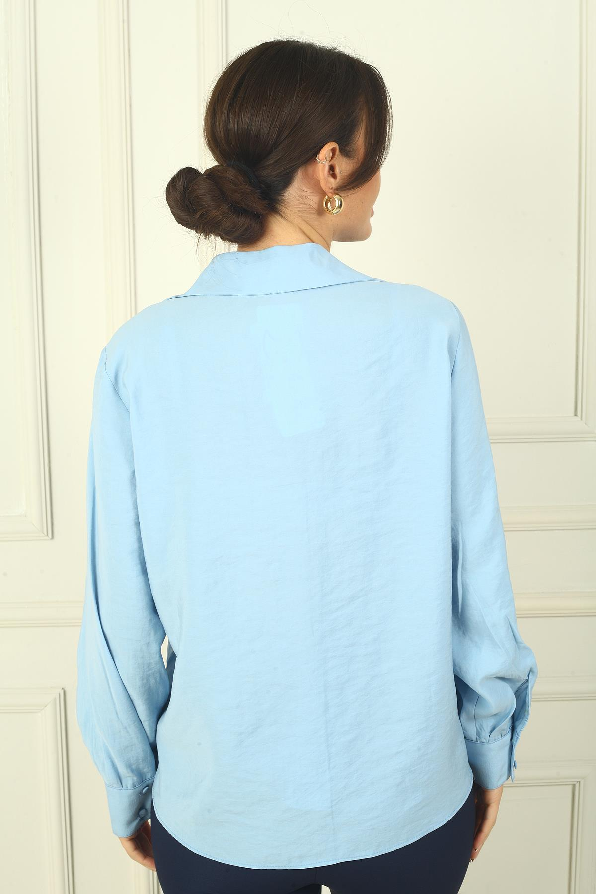 S-24Y0840097Kadın Önü Düğmeli Kolları Büzgülü Uzun Kol Gömlek