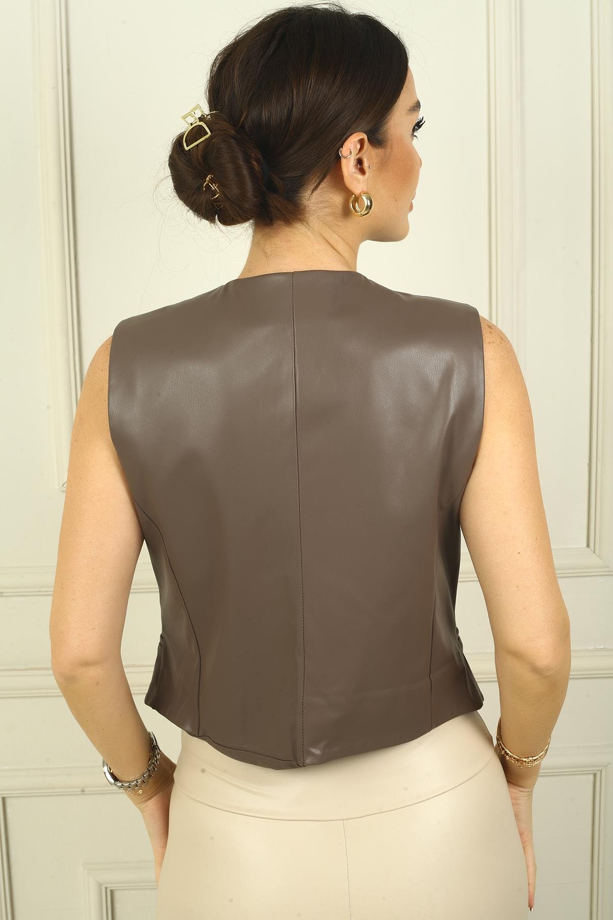 S-24Y0840110Kadın Önü Düğmeli Astarlı Deri Yelek