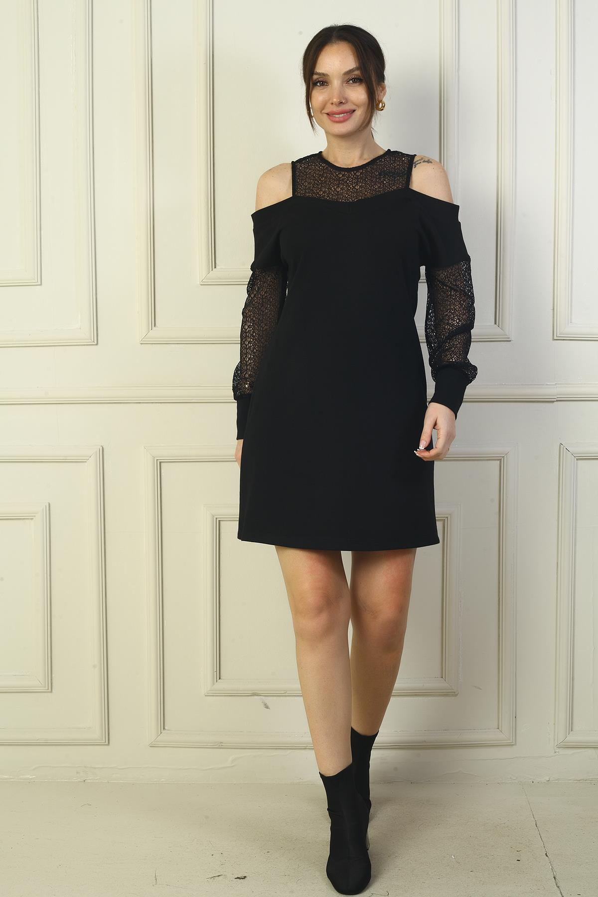 S-24Y0840123Kadın Omuz Dekolteli Dantel Detaylı Kısa Elbise