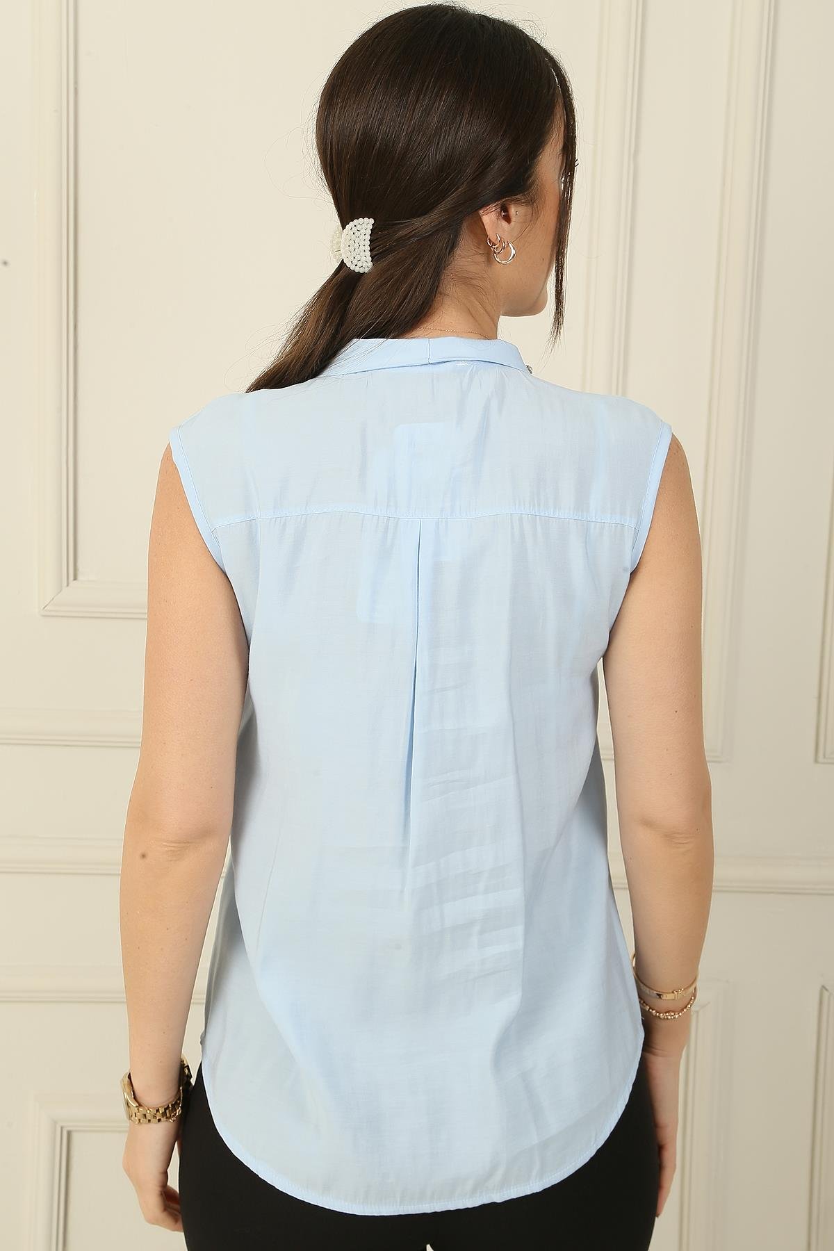 S-24Y1030002V-Neck Blouse With Stone Detail