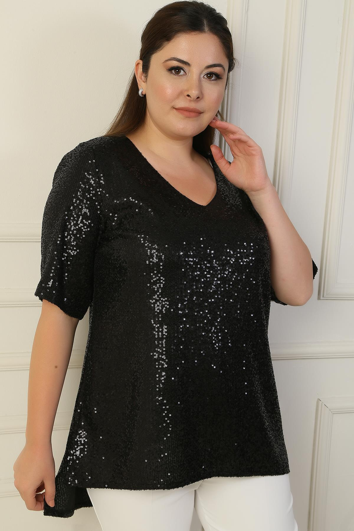 S-24Y1040001V-Neck Tunic Pulpayet B. B