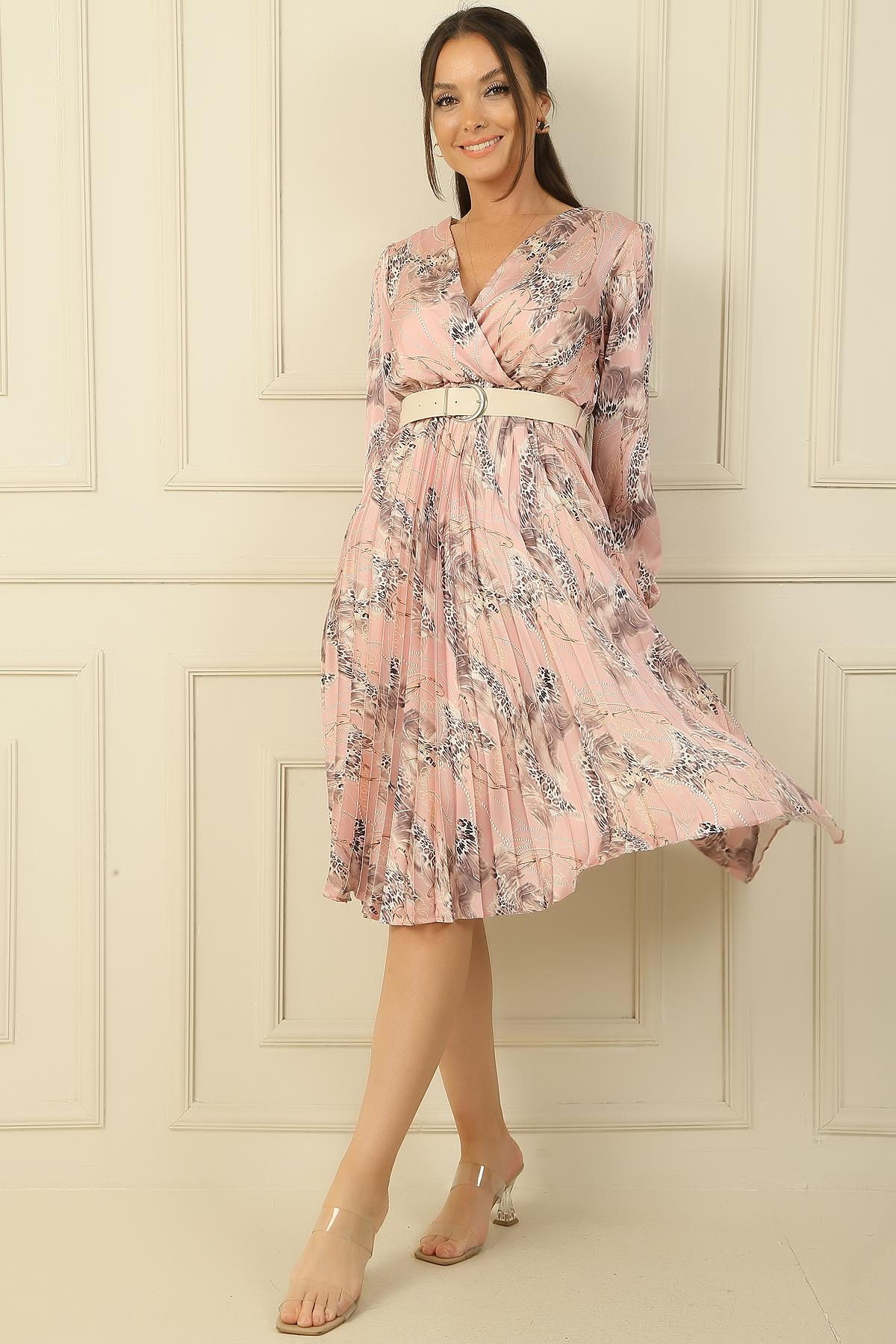 S-24Y1520006Double-Breasted Collar Waist Pleated Dress Buy-Arched Lined With Leopard Pattern