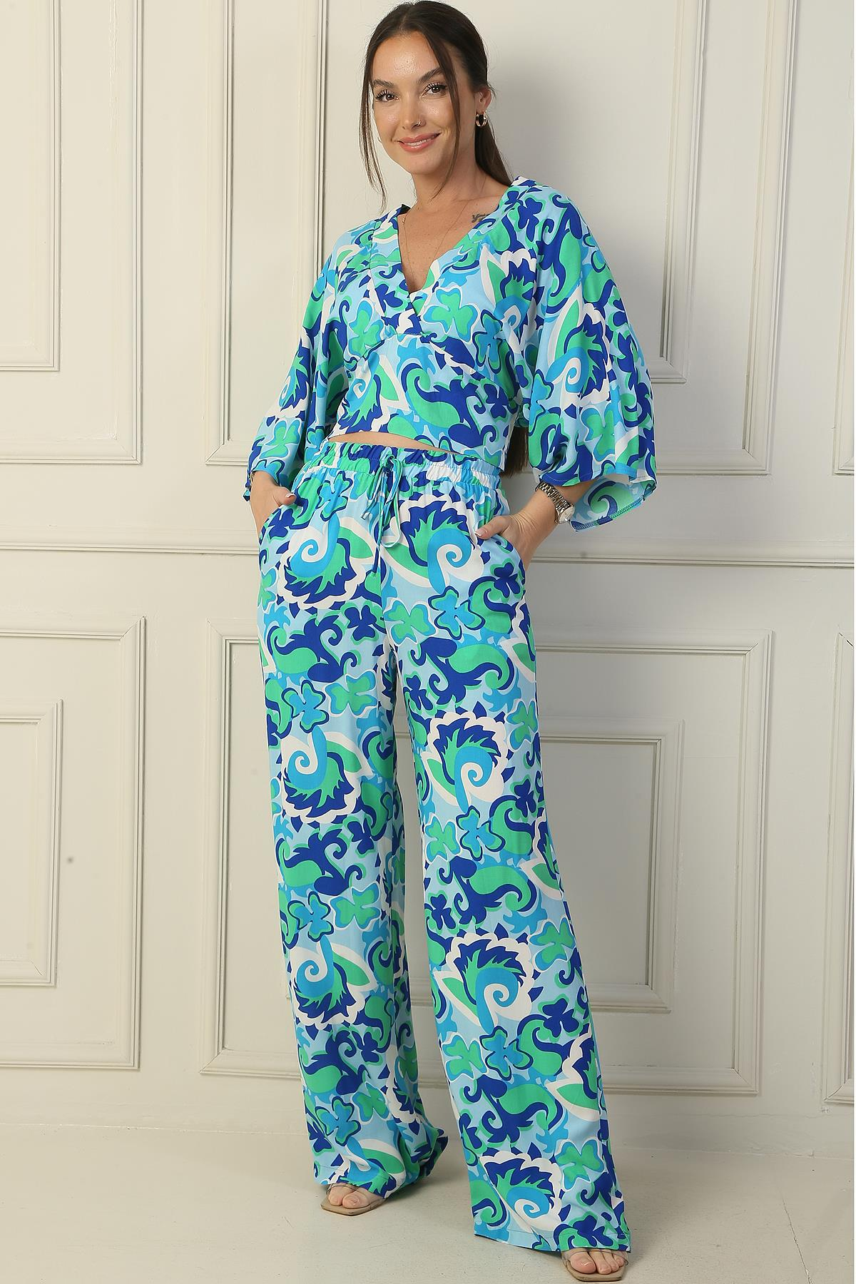 S-24Y1520012Front and rear elastic Palazzo Trousers with pockets V-neck Ethnic Patterned Crop 2-team