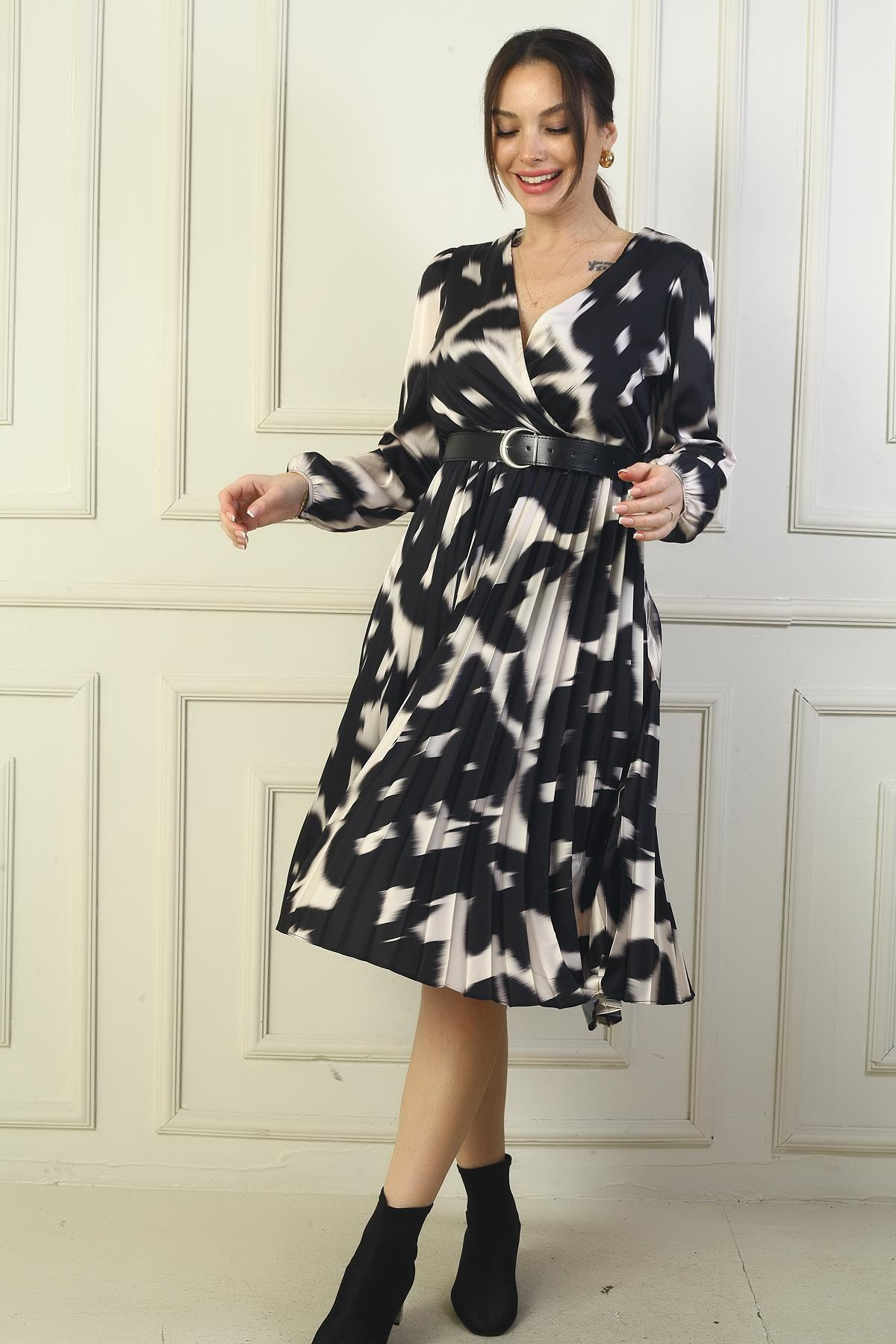 S-24Y1520061Kadın Kruvaze Yaka Astarlı Beli Kemerli Piliseli Desenli Midi Saten Elbise