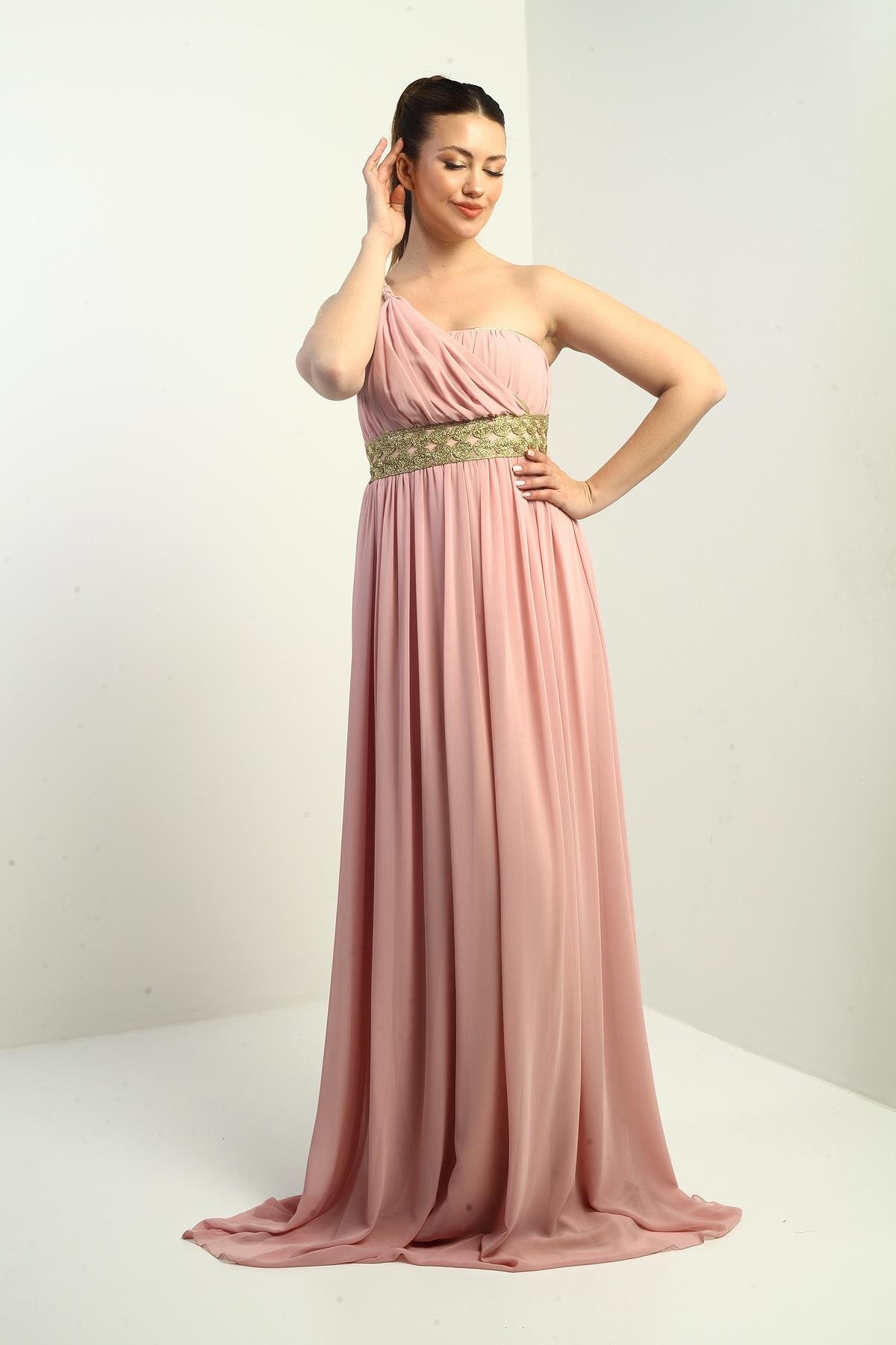 S-24Y1650001Kadın Tek Omuz Askılı Önü Hasır Astarlı Şifon Uzun Elbise