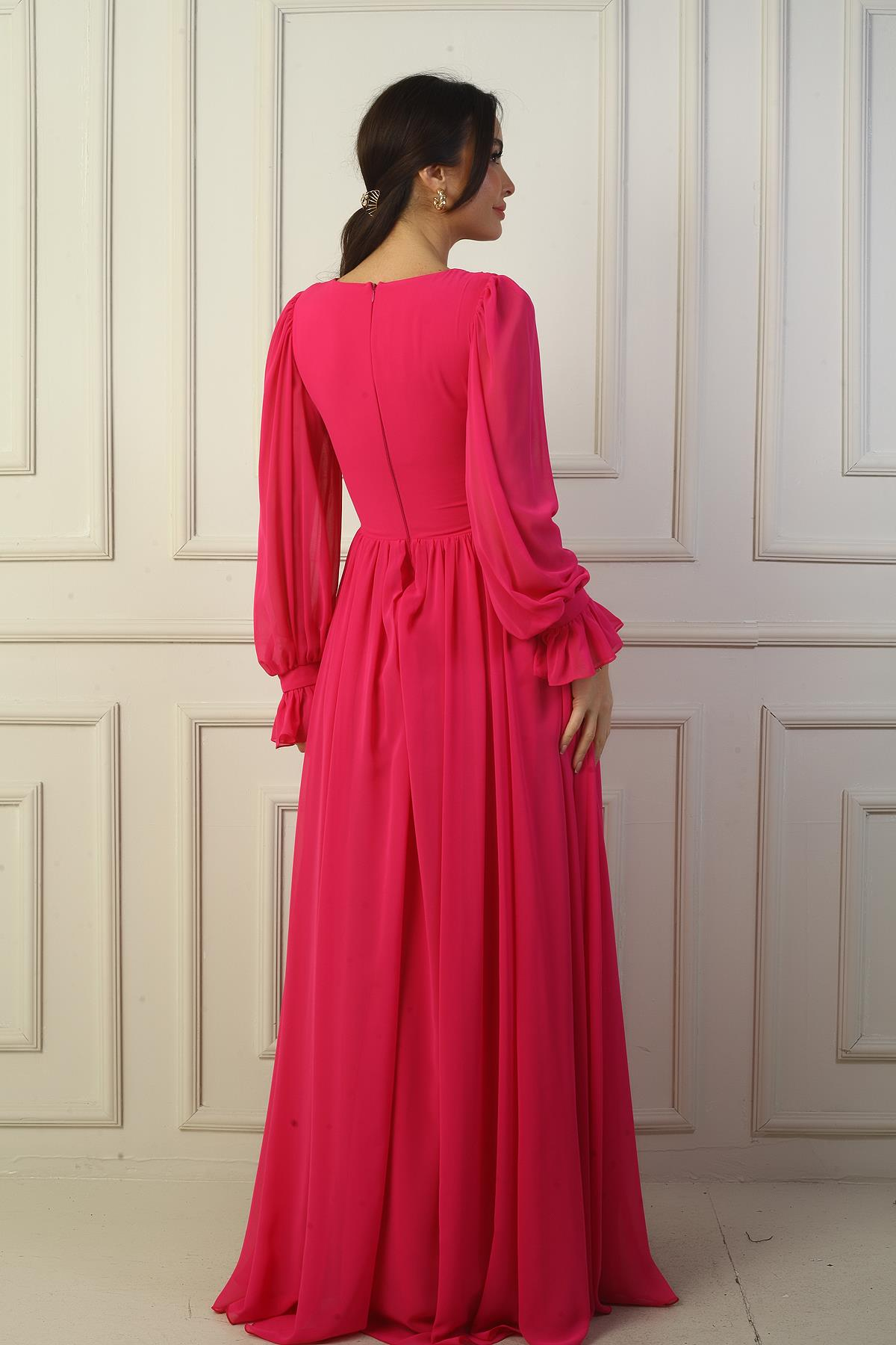 S-24Y1650002Kadın V Yaka Beli Tokalı Astarlı Şifon Uzun Abiye Elbise