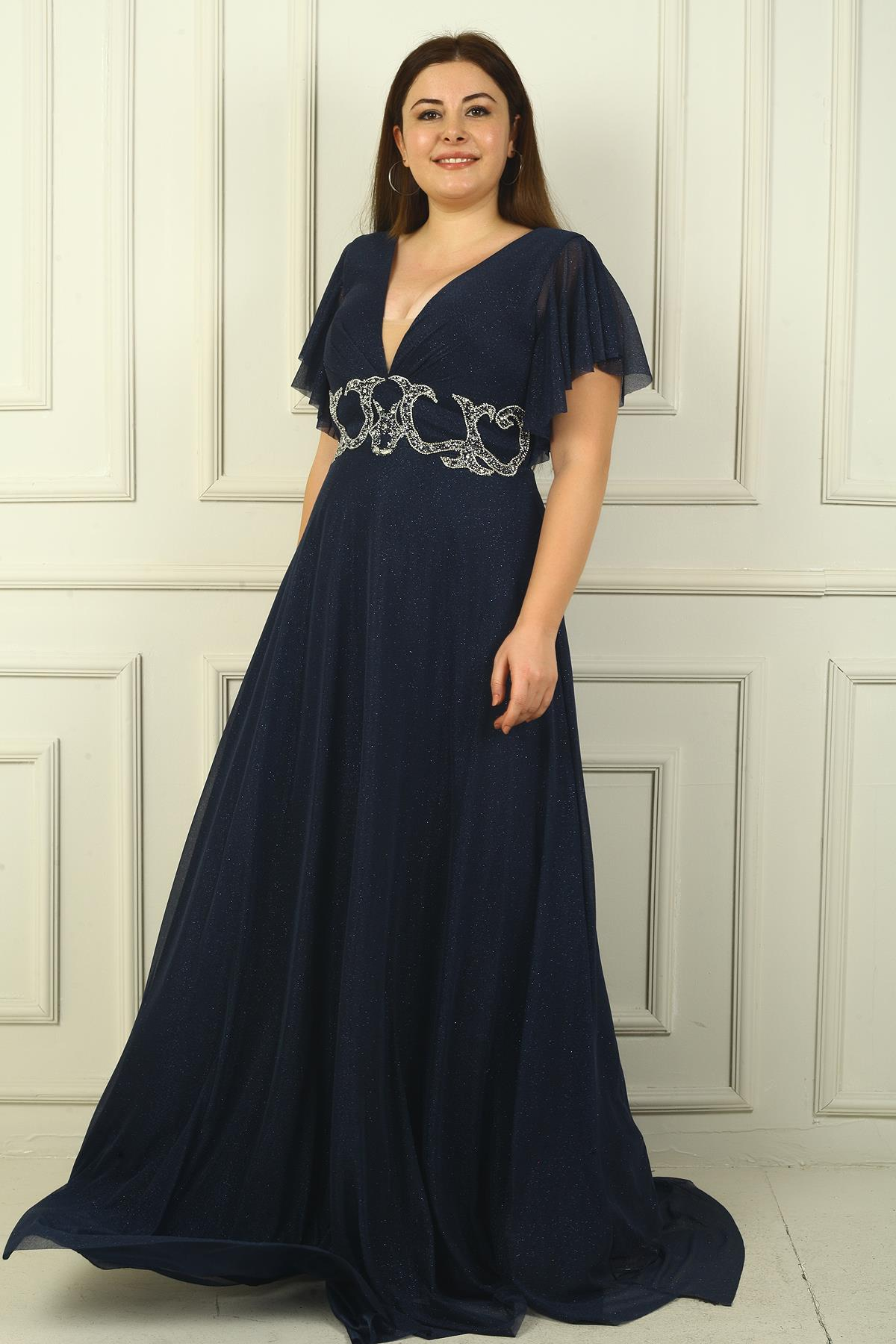 S-24Y1650023Kadın Ön Arka V Yaka Beli Taş İşlemeli Astarlı Simli Büyük Beden Abiye Elbise