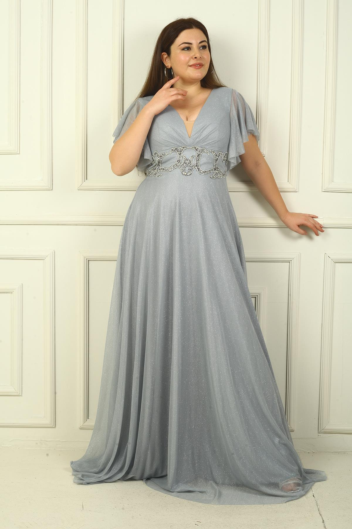 S-24Y1650023Kadın Ön Arka V Yaka Beli Taş İşlemeli Astarlı Simli Büyük Beden Abiye Elbise