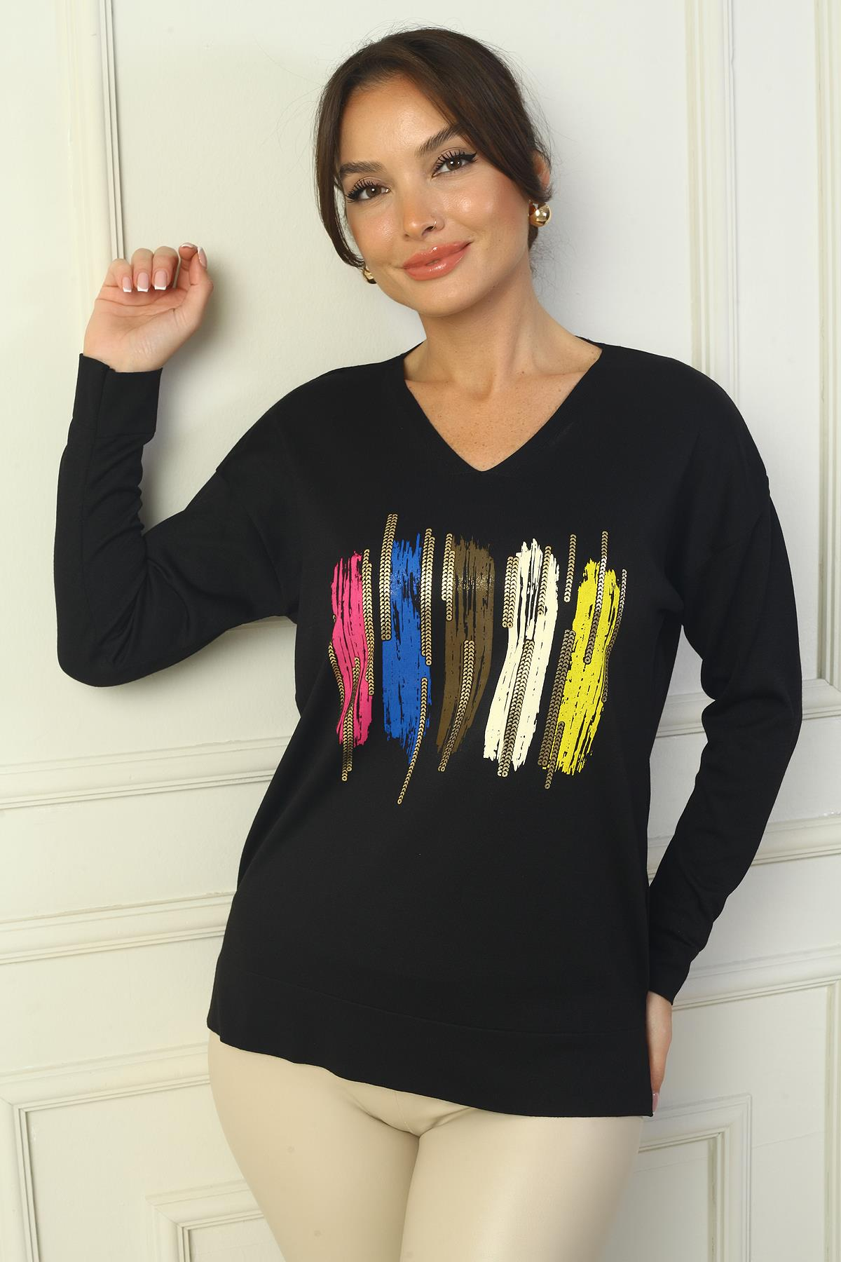 S-24Y1800003Kadın V Yaka Önü Baskılı Triko Kazak