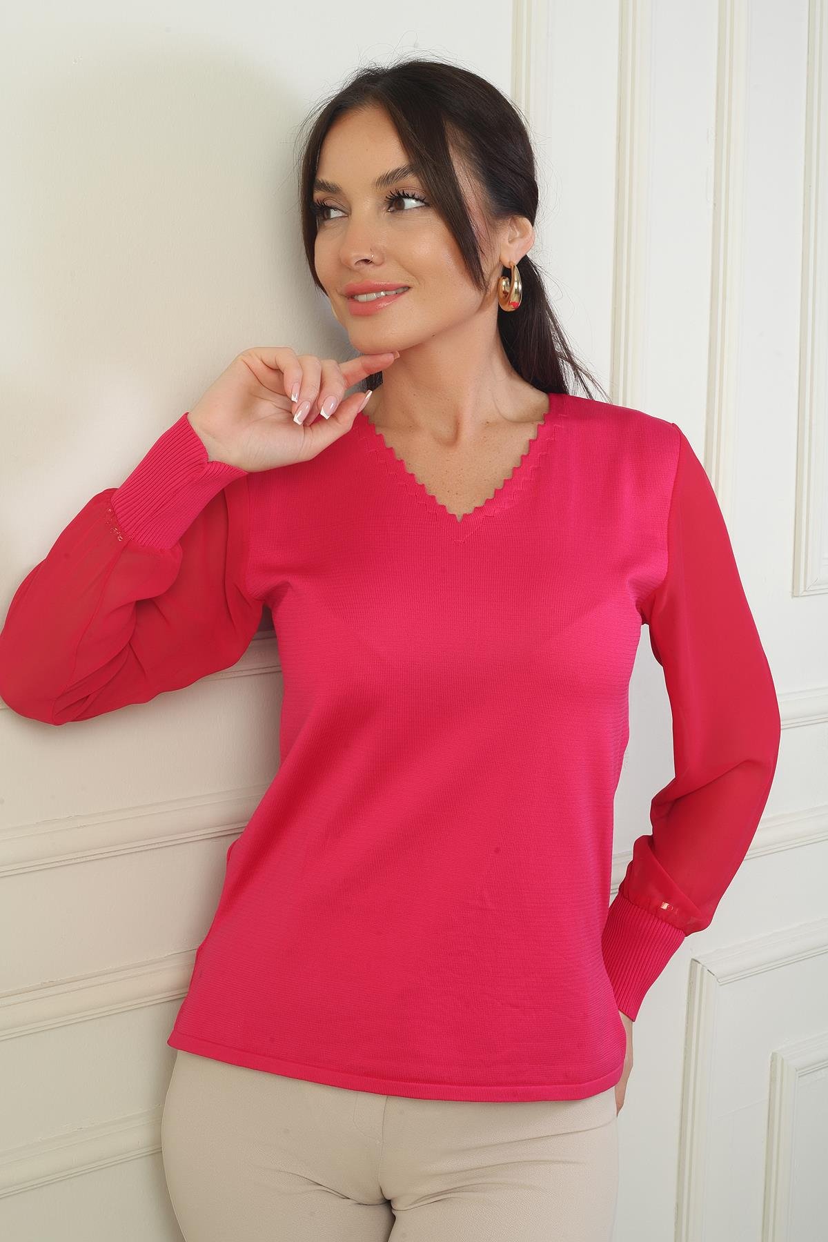 S-24Y1800010Kadın Merdiven V Yaka Kolları Şifon Kazak