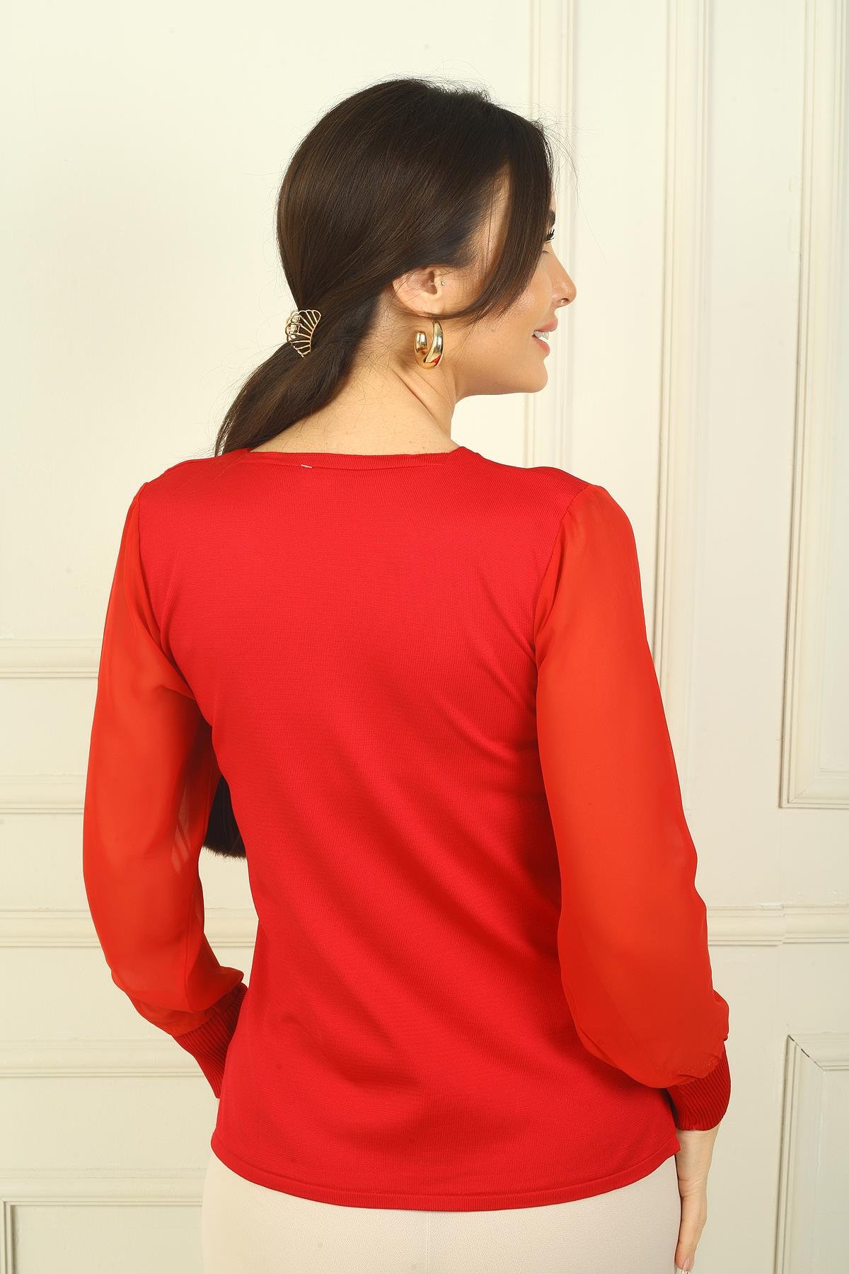 S-24Y1800010Kadın Merdiven V Yaka Kolları Şifon Kazak