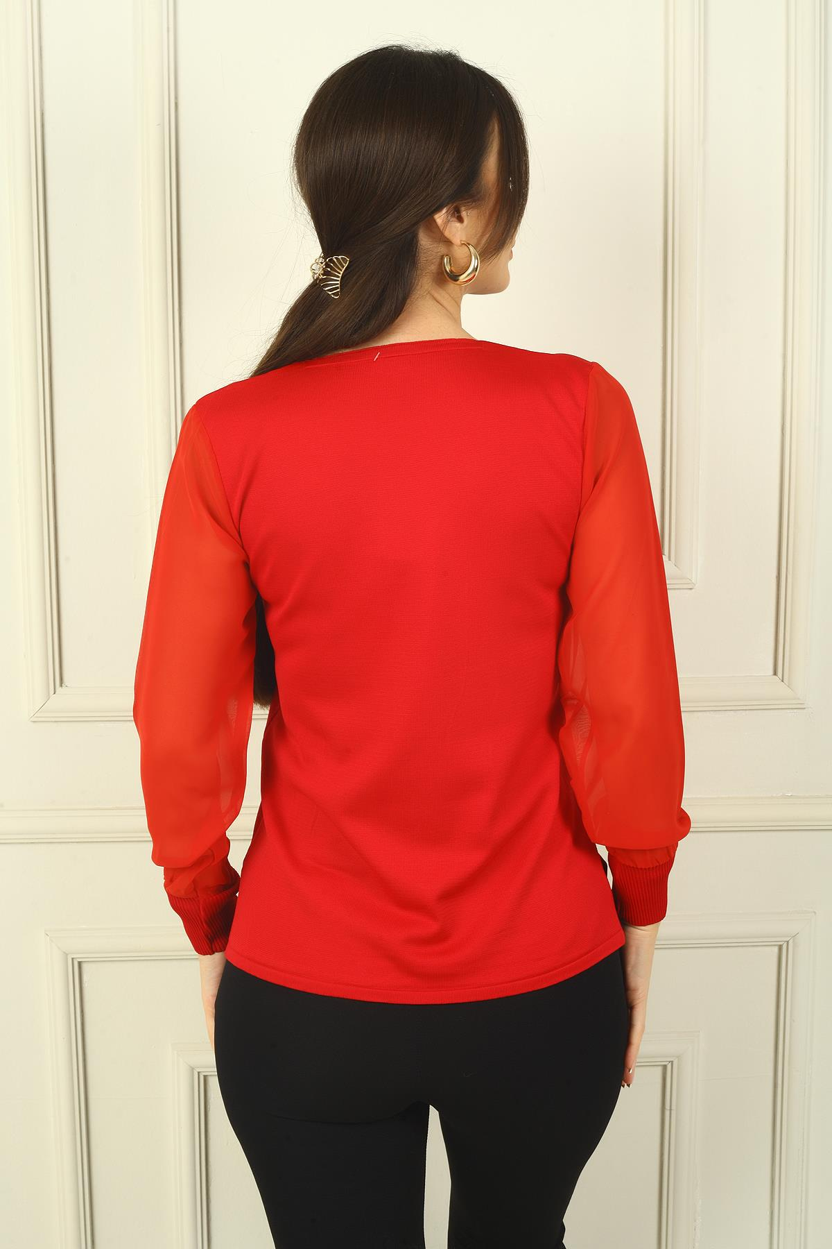 S-24Y1800011Kadın V Yaka Yarısı Şeritli Kolları Şifon Kazak