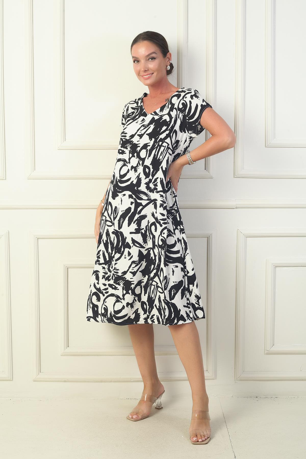 S-24Y2220008Kadın V Yaka Soyut Desenli Viskon Elbise